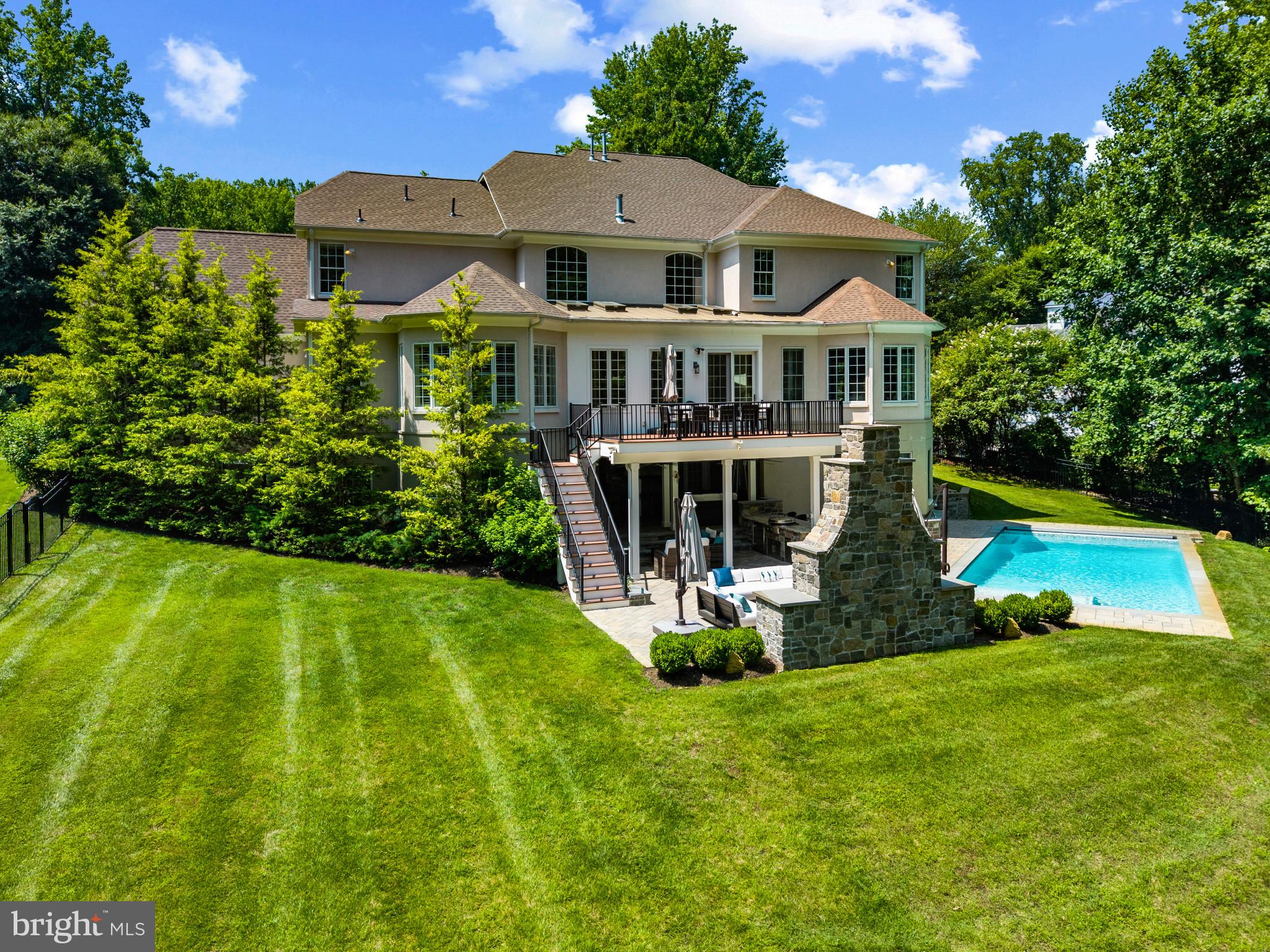 WYATTS HILL - Residential