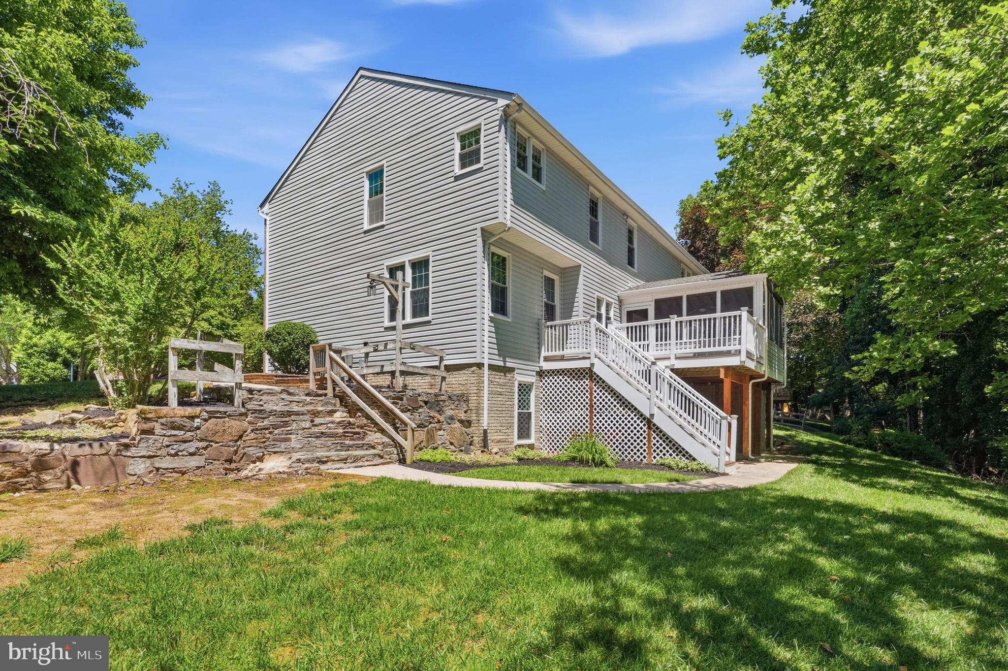 MOUNT HEBRON - Residential
