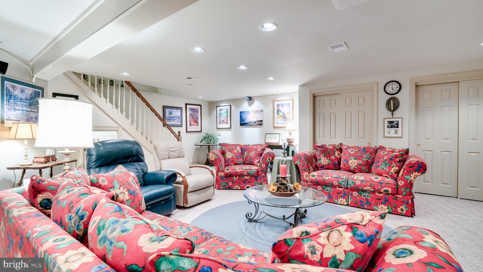 TEVERSALL - Residential