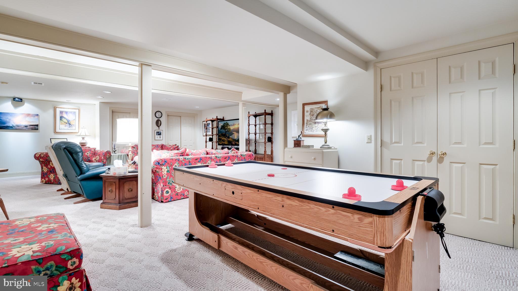 TEVERSALL - Residential