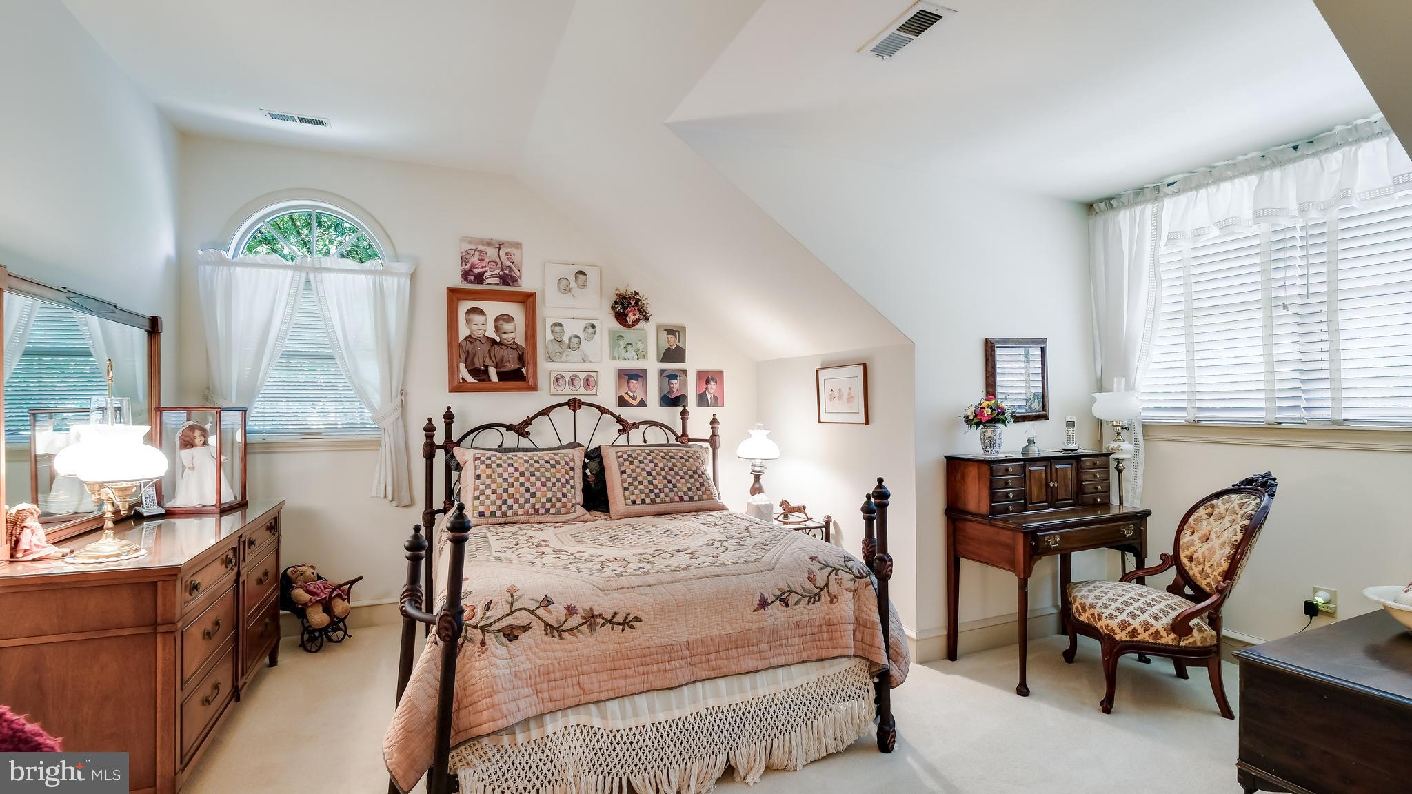 TEVERSALL - Residential