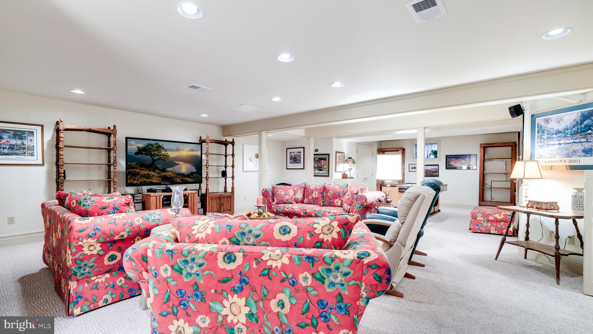 TEVERSALL - Residential