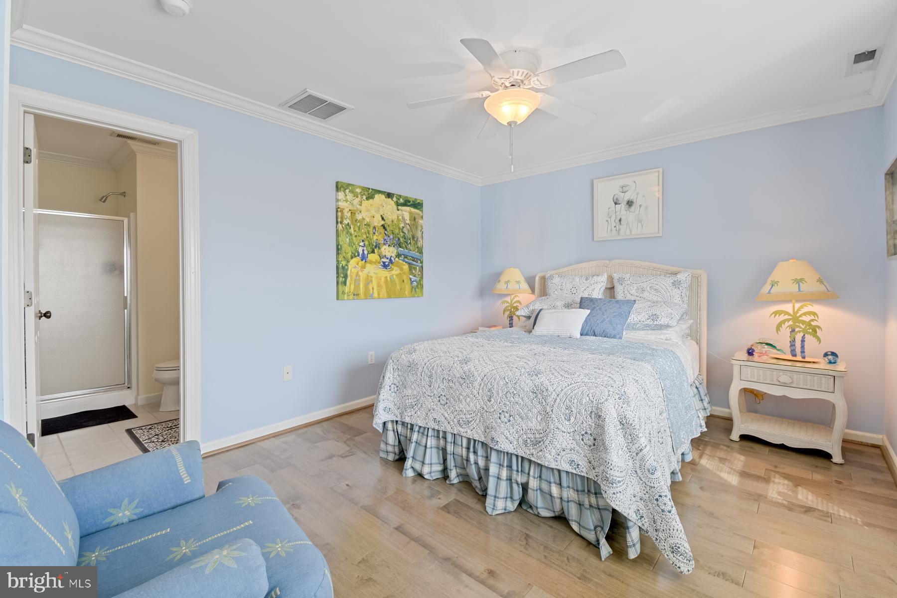 BAYVILLE SHORES - Residential