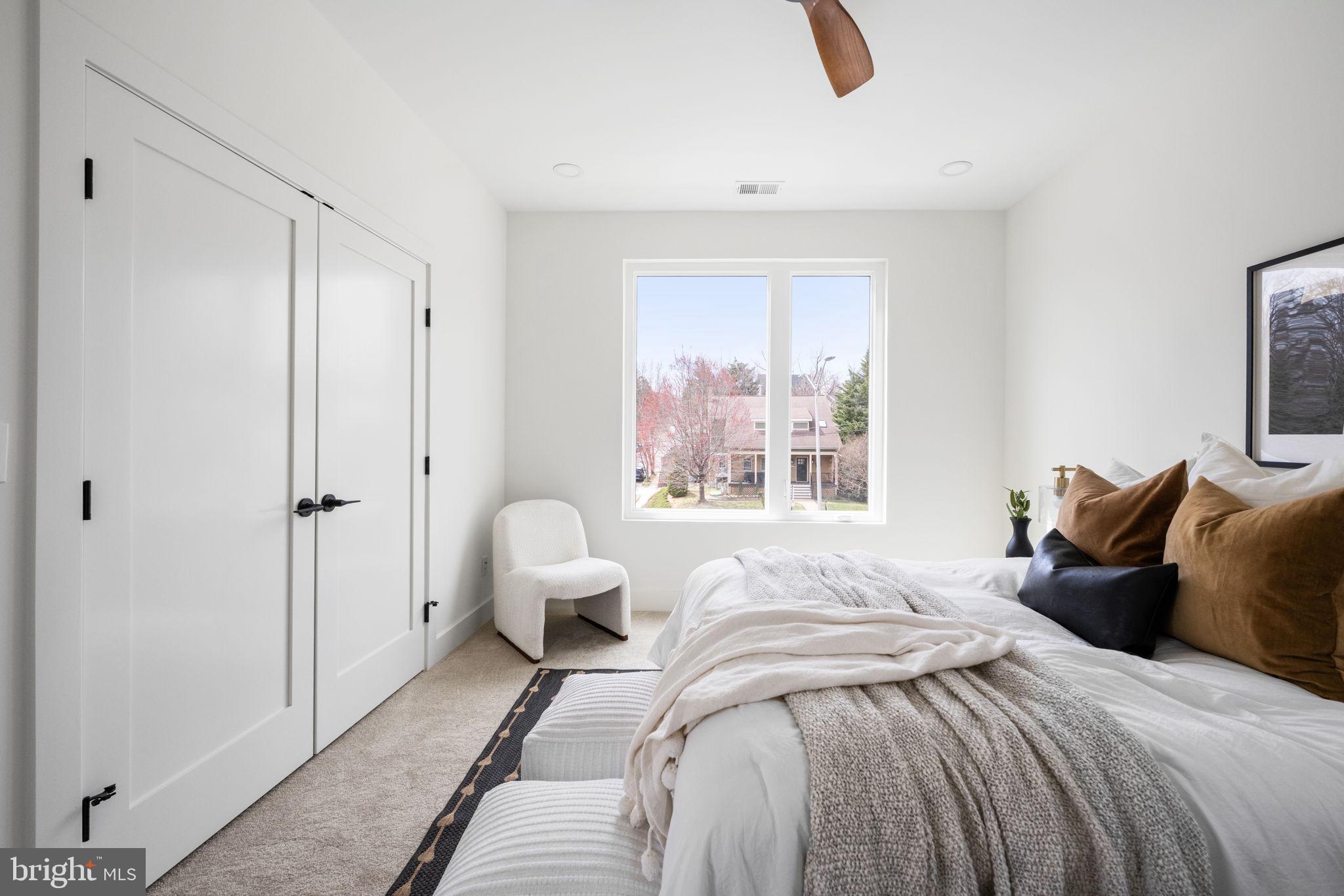 HIGHVIEW PARK - Residential