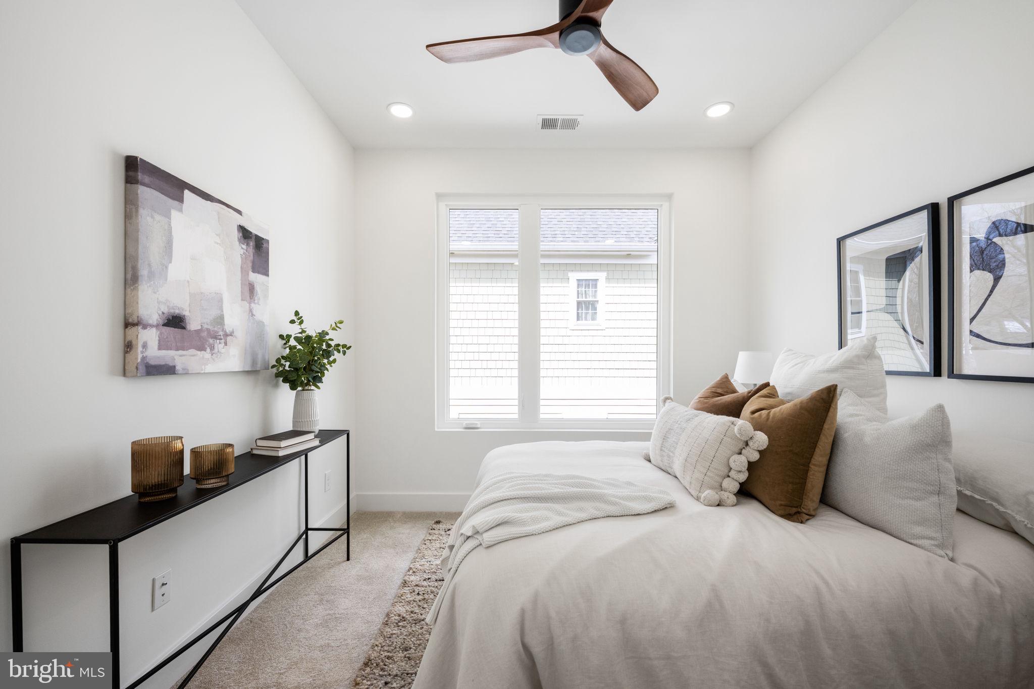 HIGHVIEW PARK - Residential