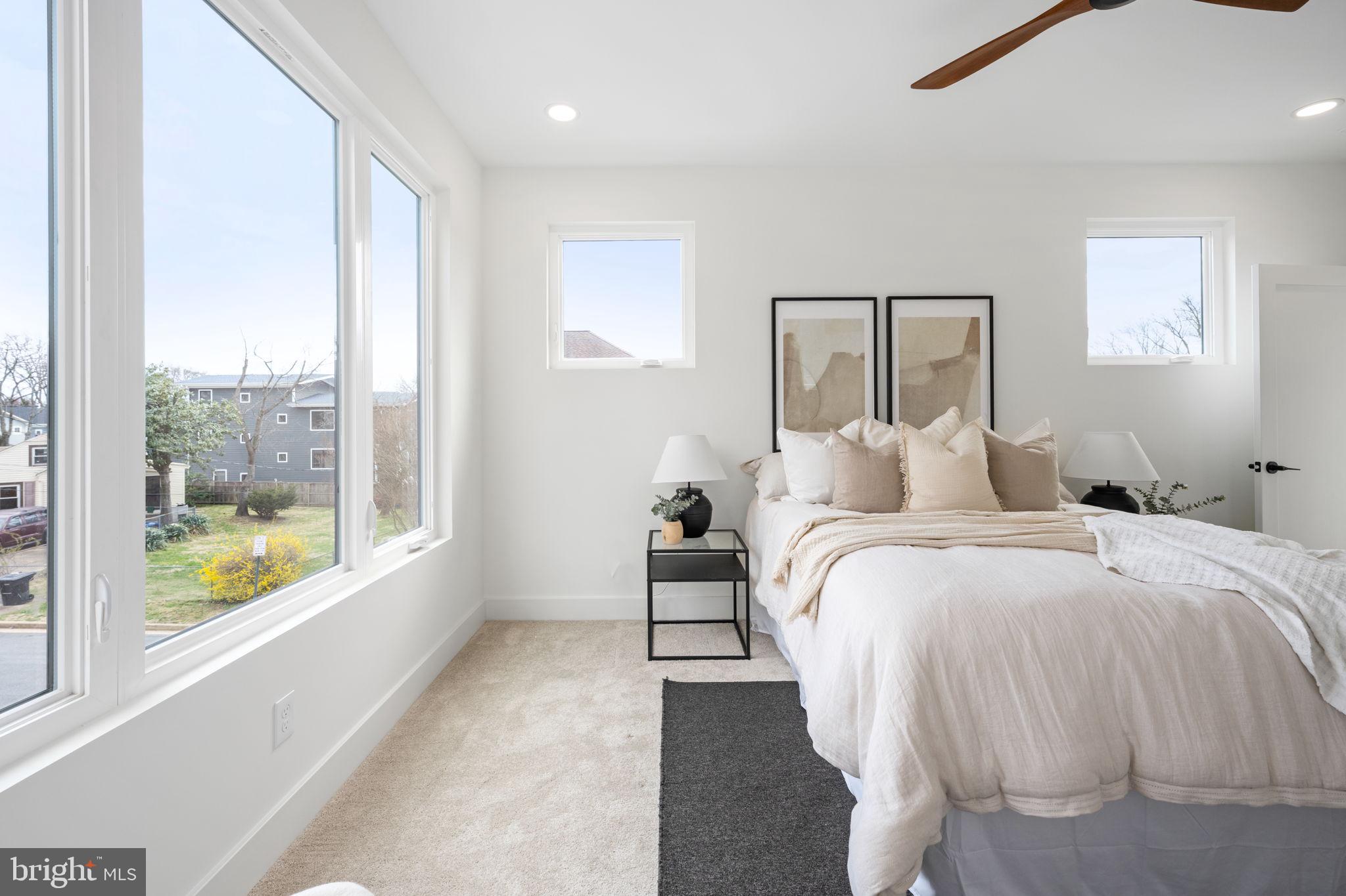 HIGHVIEW PARK - Residential