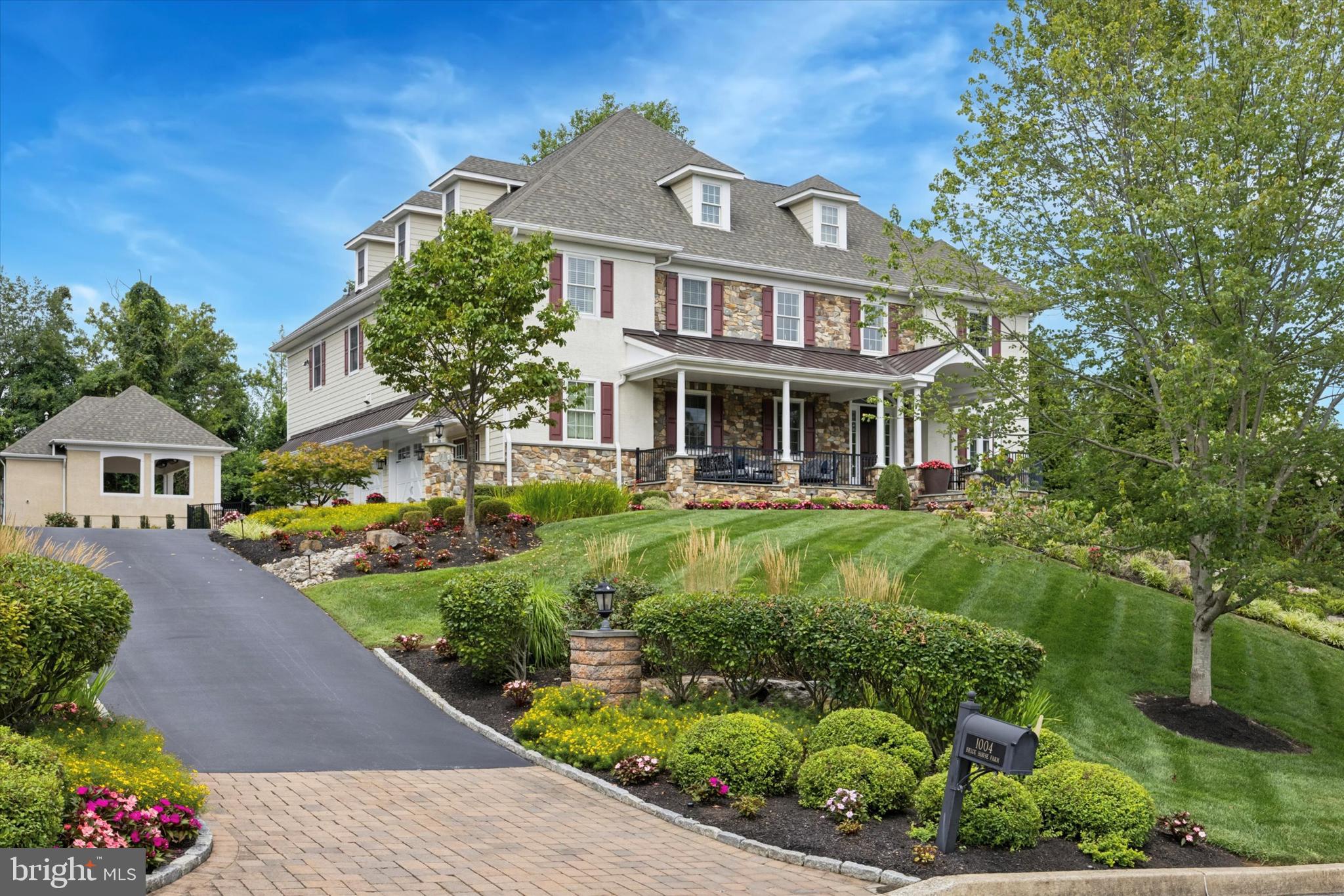 BRICK HOUSE FARM - Residential