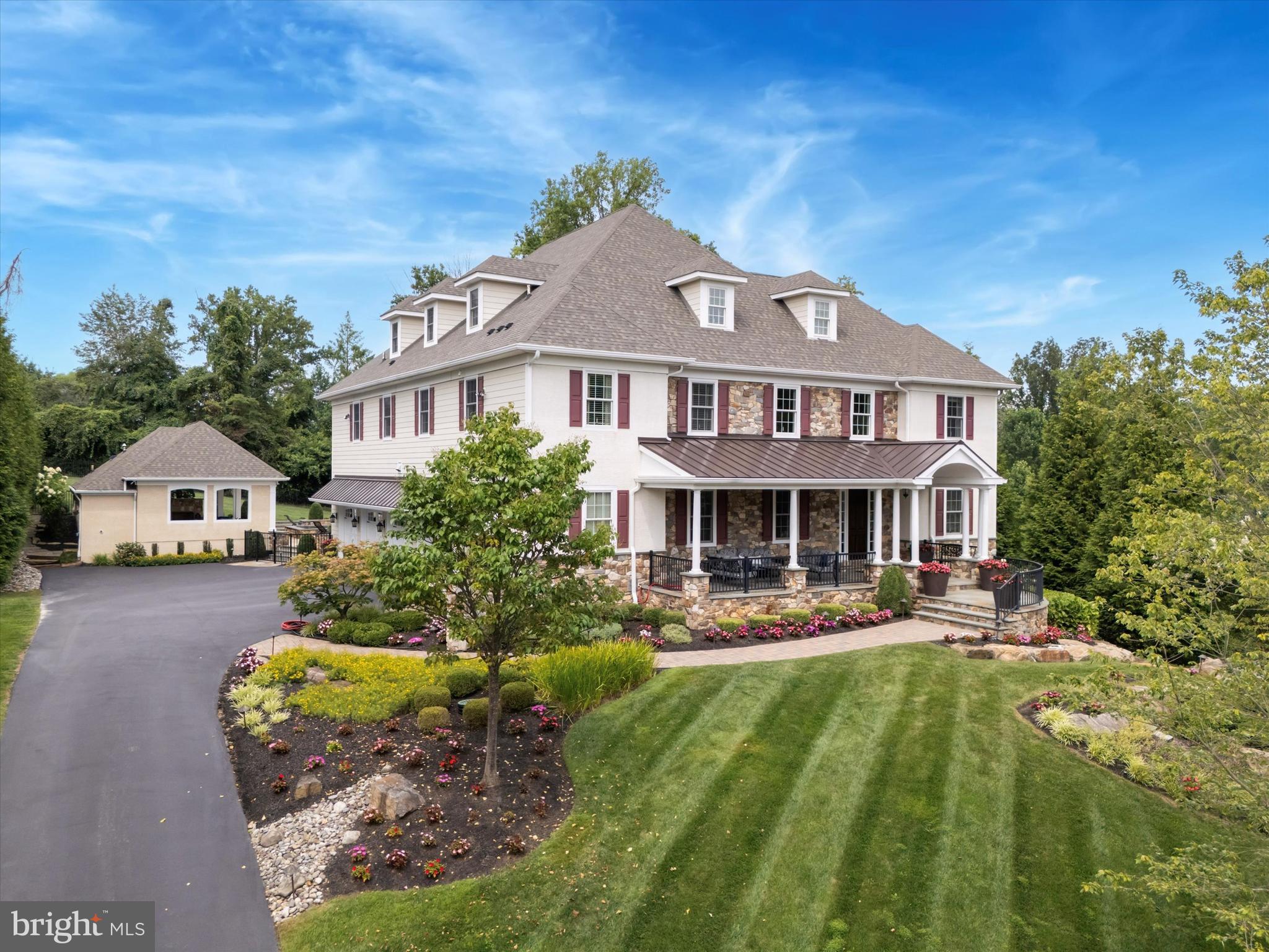 BRICK HOUSE FARM - Residential