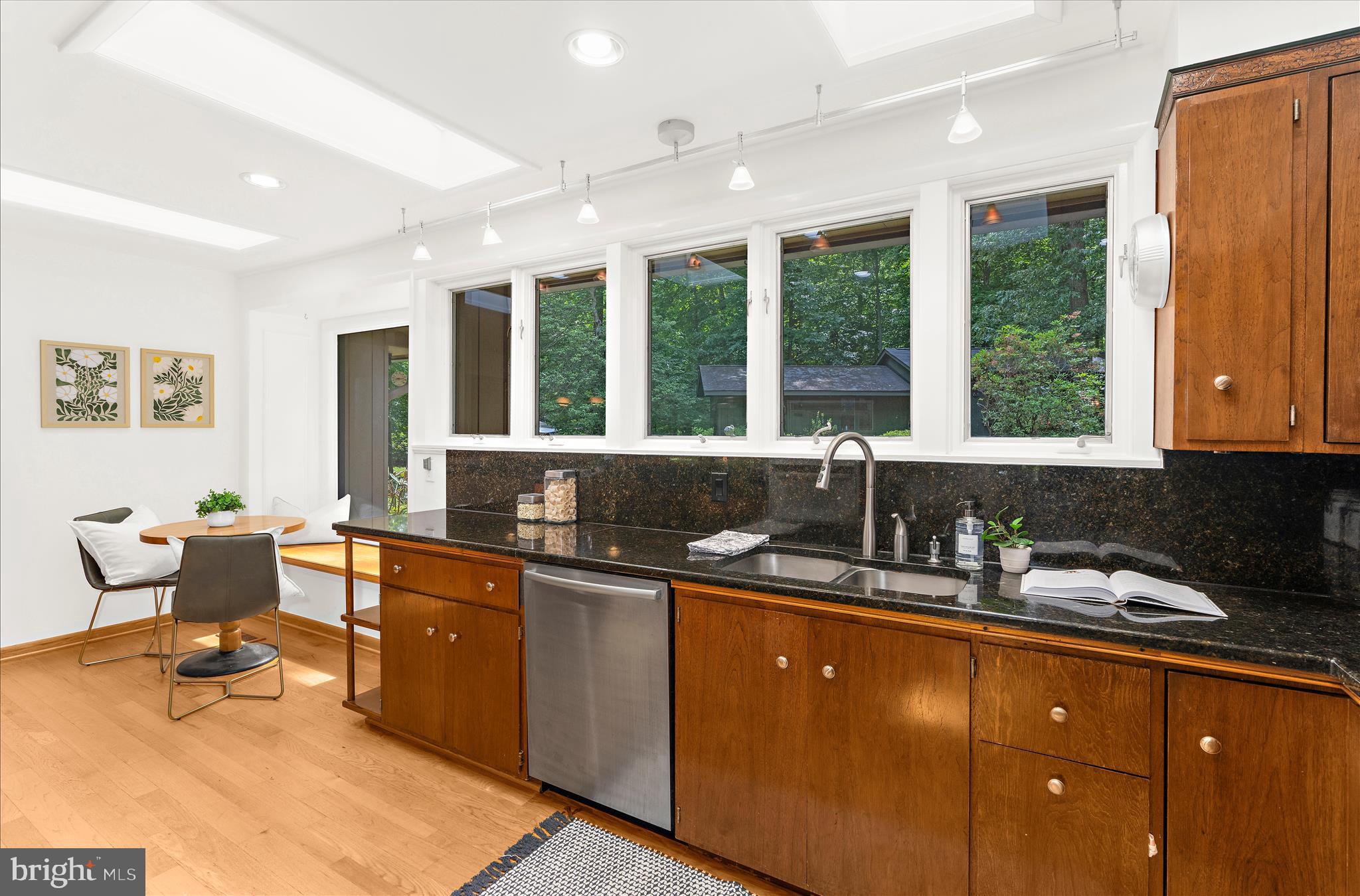 HARBOR HILLS - Residential