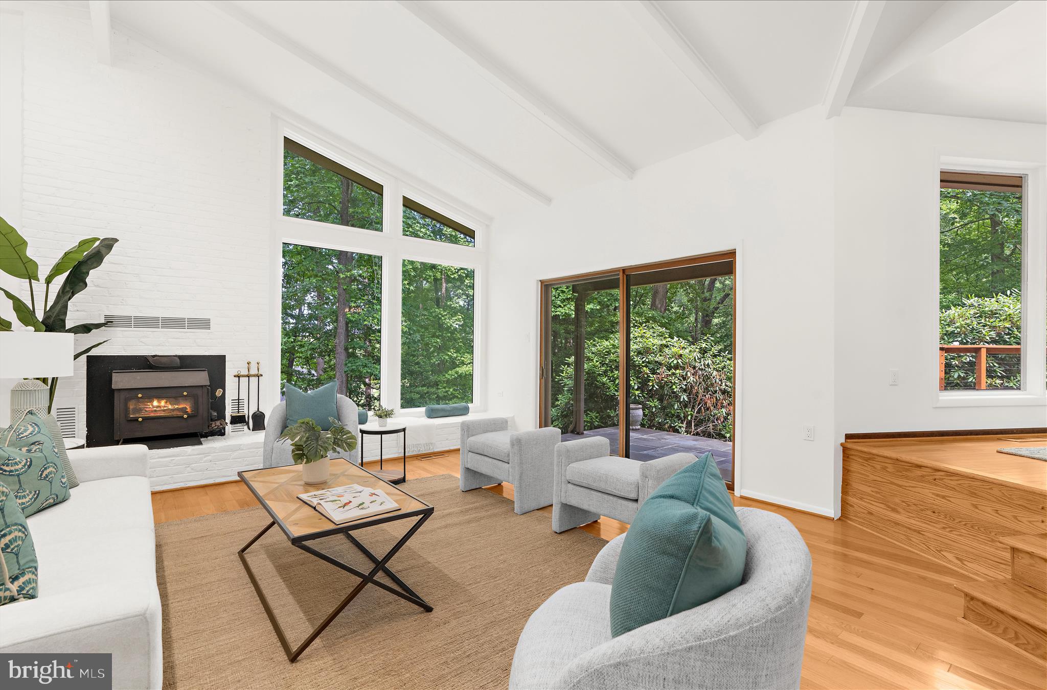 HARBOR HILLS - Residential
