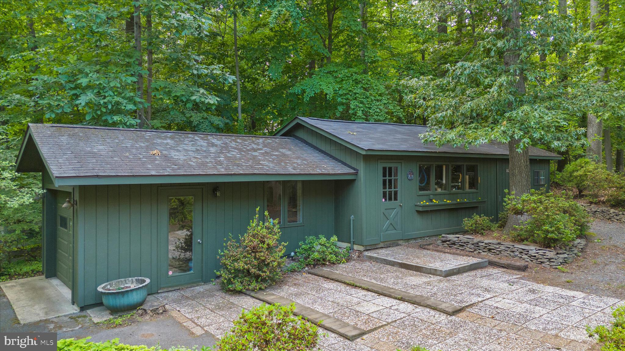 HARBOR HILLS - Residential