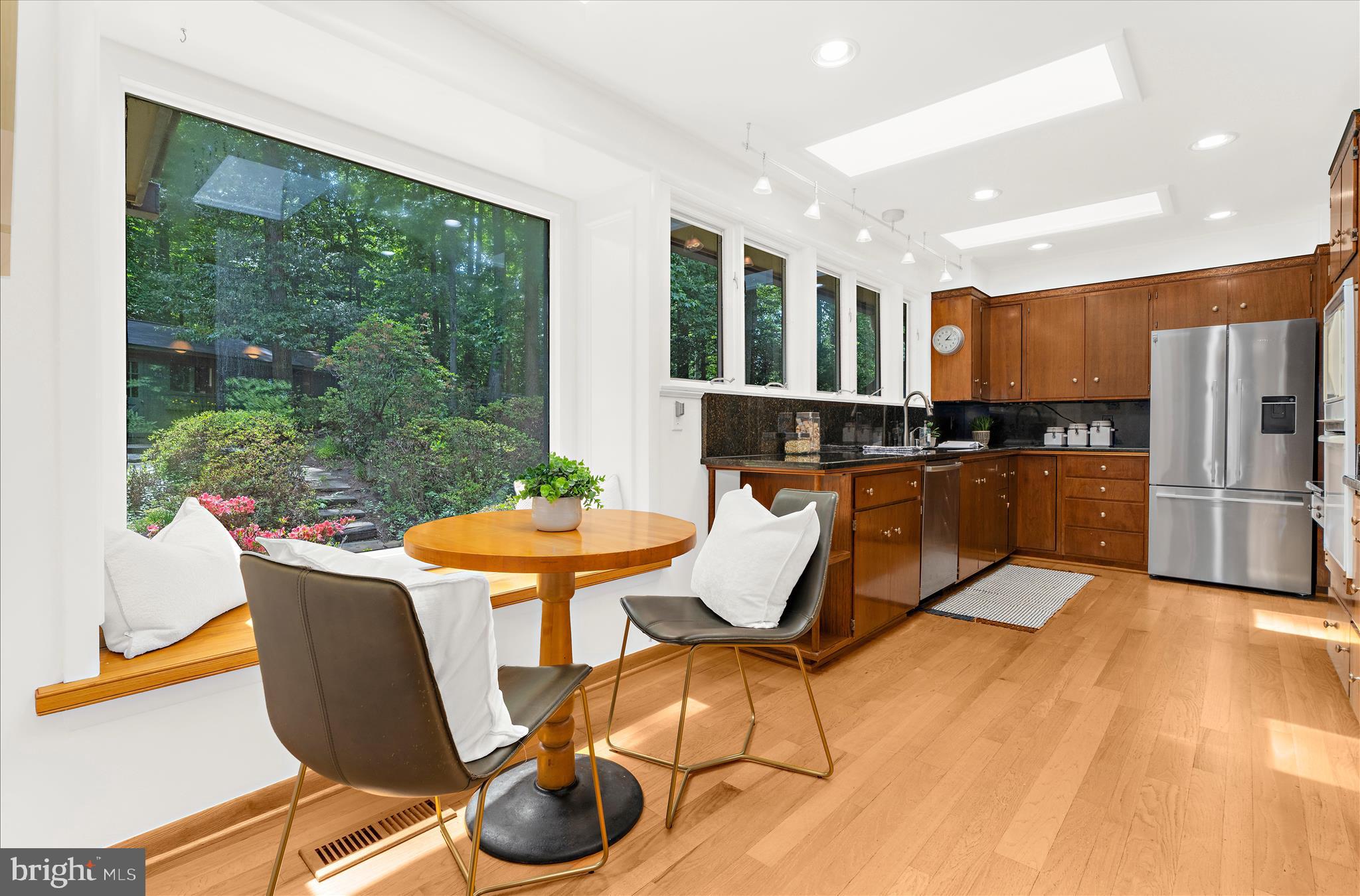 HARBOR HILLS - Residential