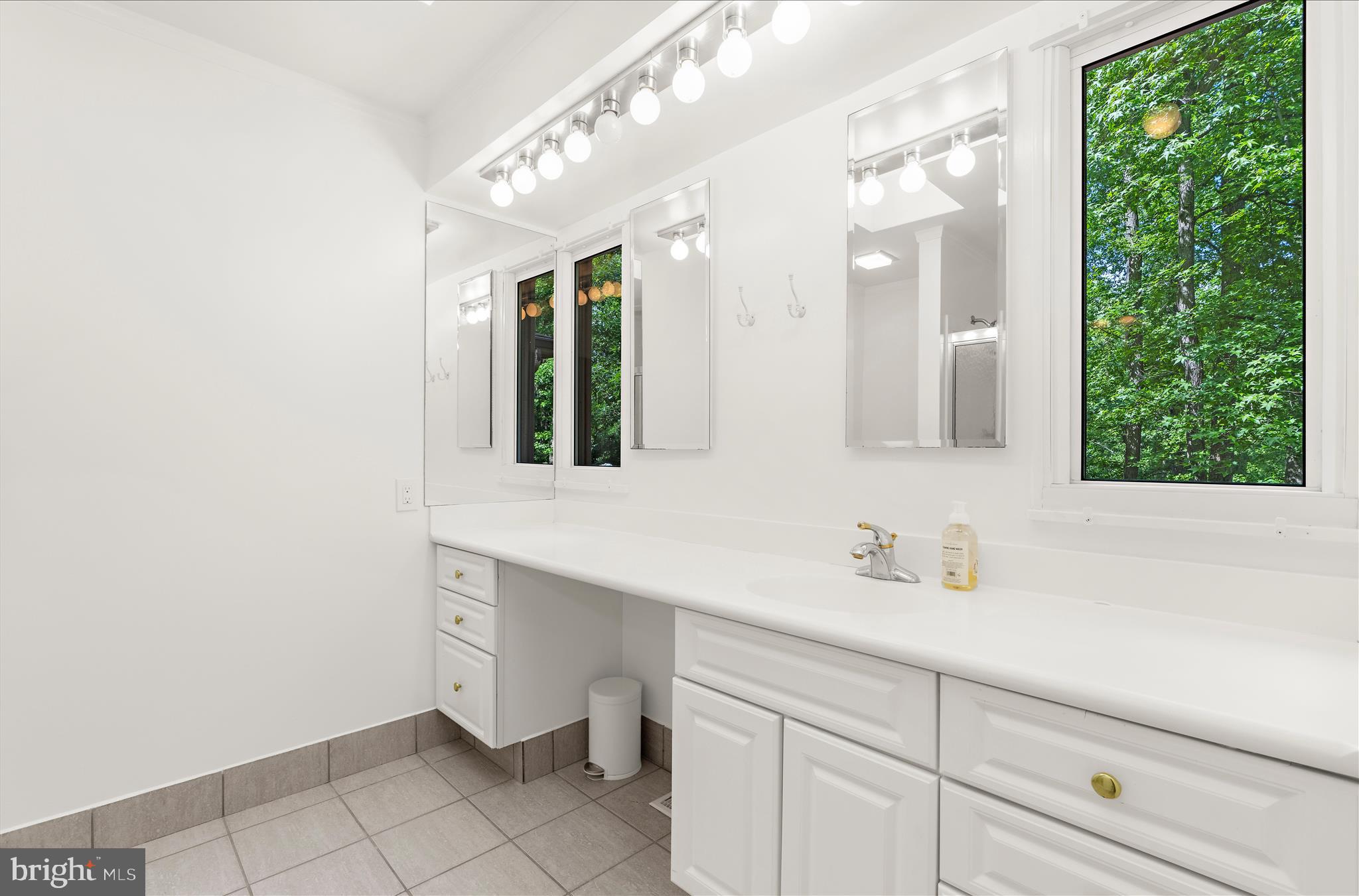 HARBOR HILLS - Residential