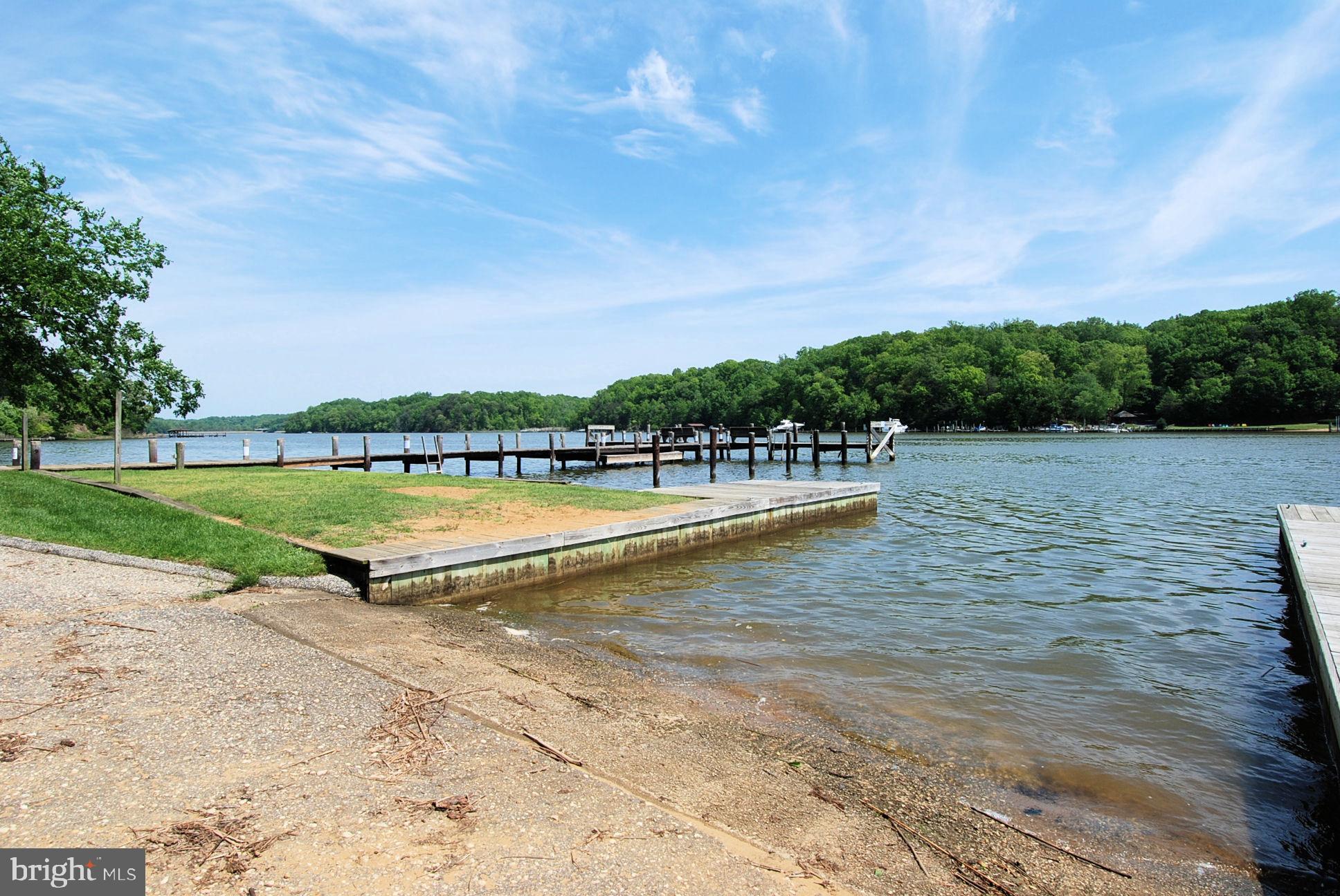 HARBOR HILLS - Residential