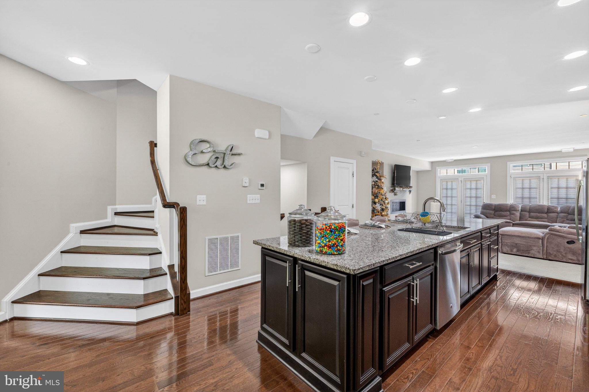 PARKSIDE - Residential