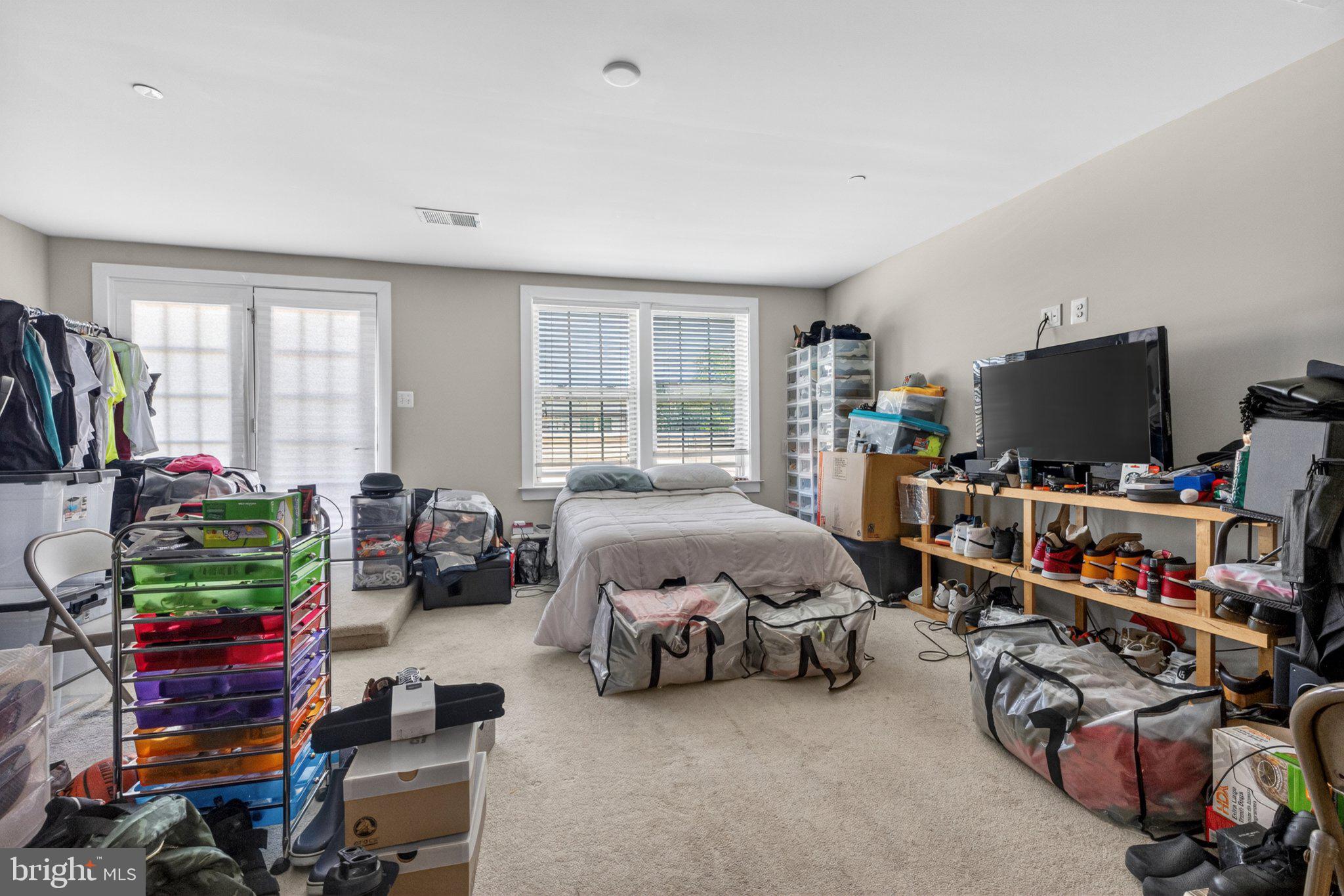 PARKSIDE - Residential