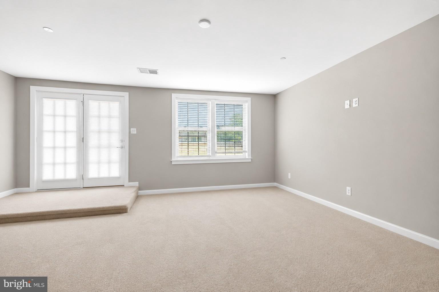 PARKSIDE - Residential