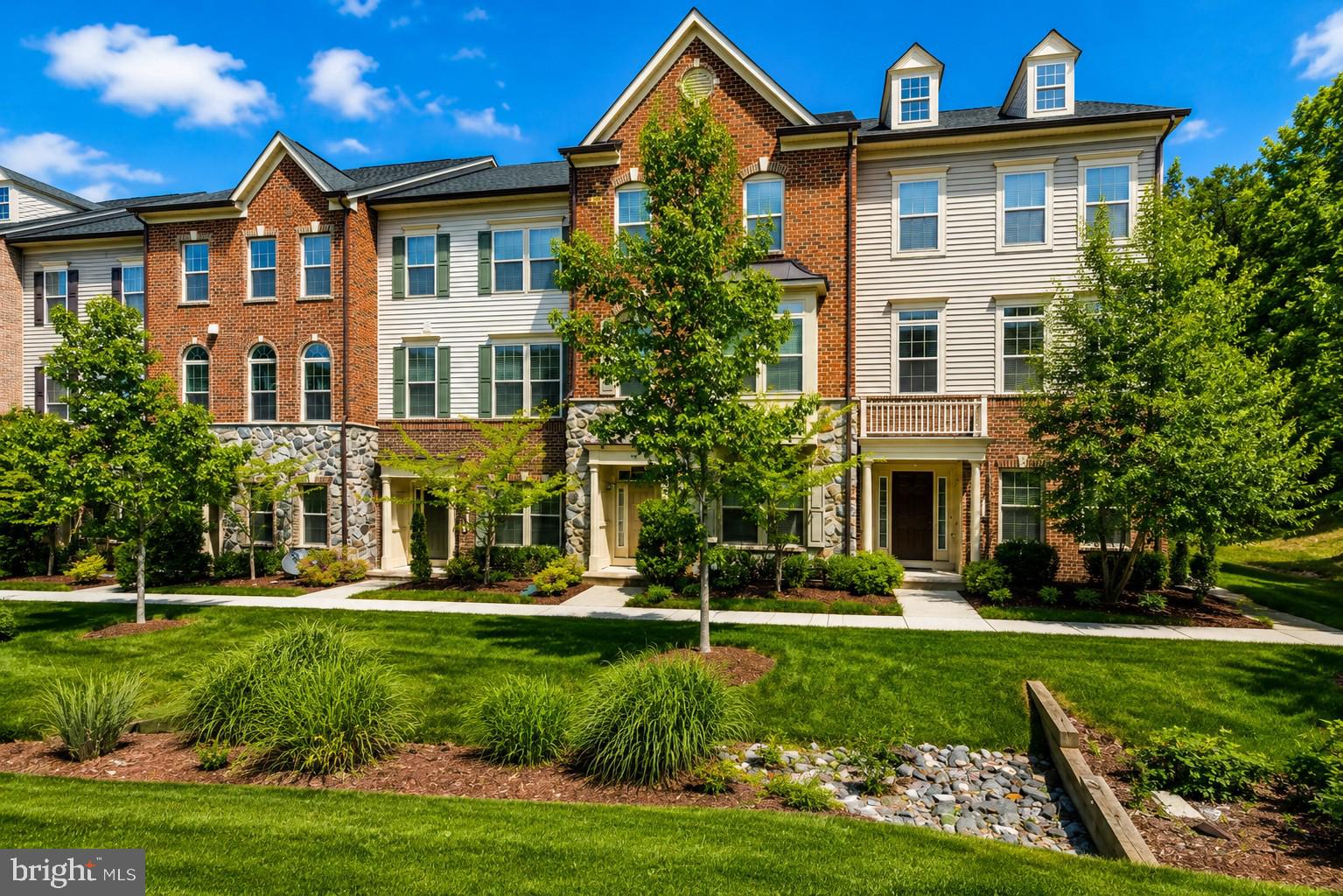PARKSIDE - Residential