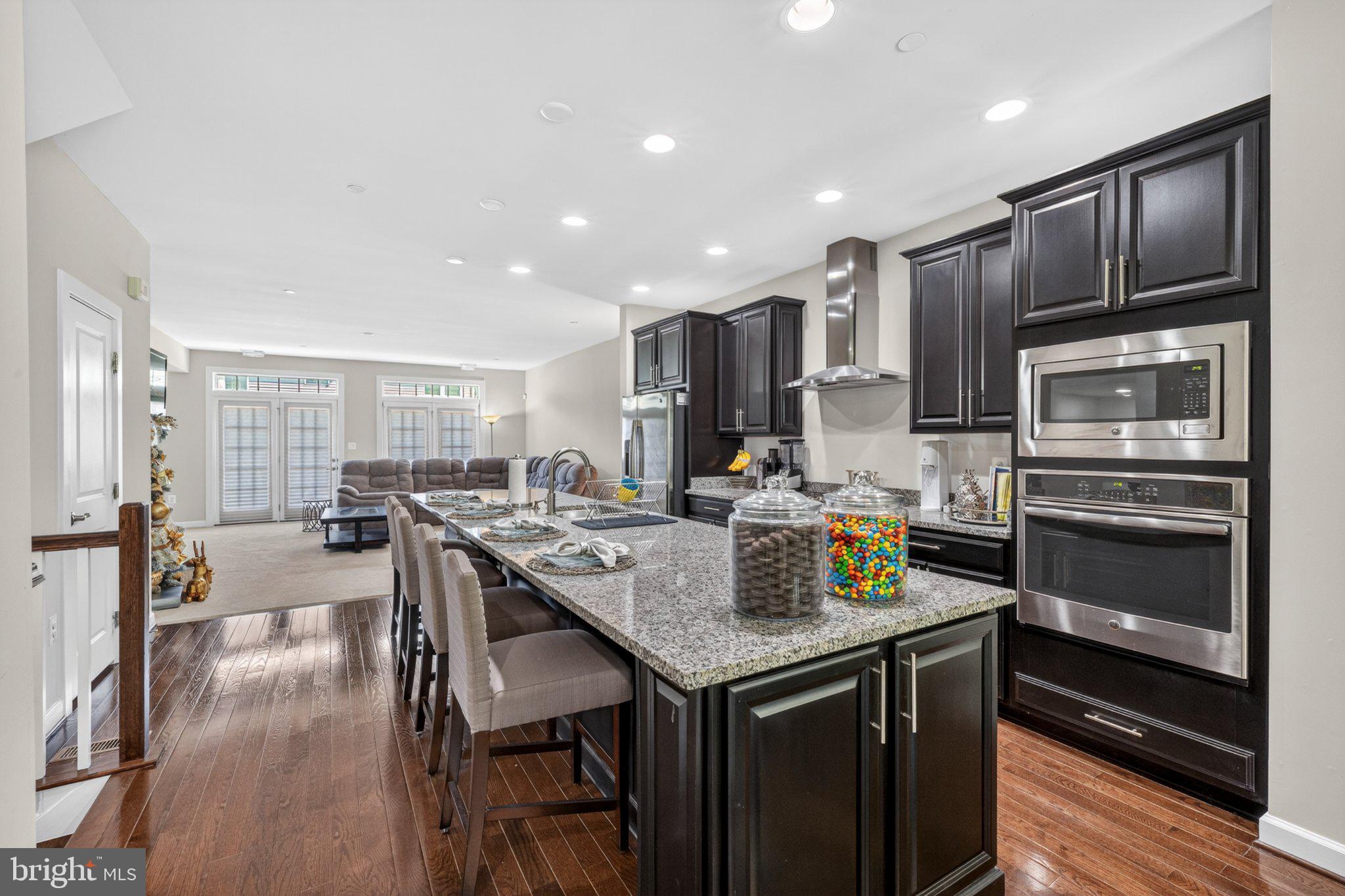 PARKSIDE - Residential