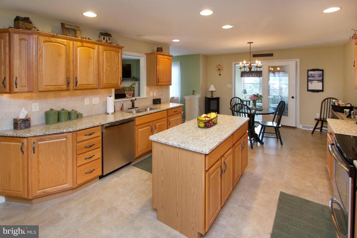 WHEATFIELD - Residential
