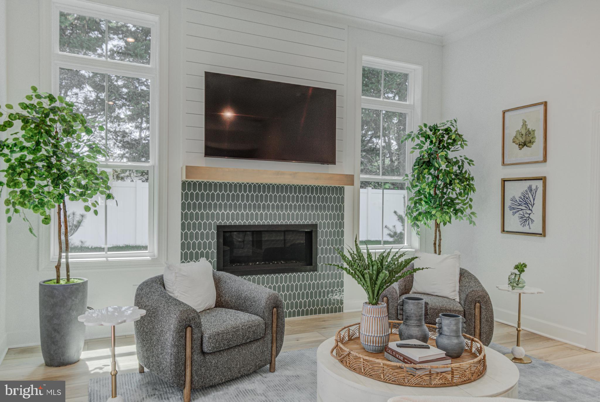 CATTAIL VILLAS - Residential