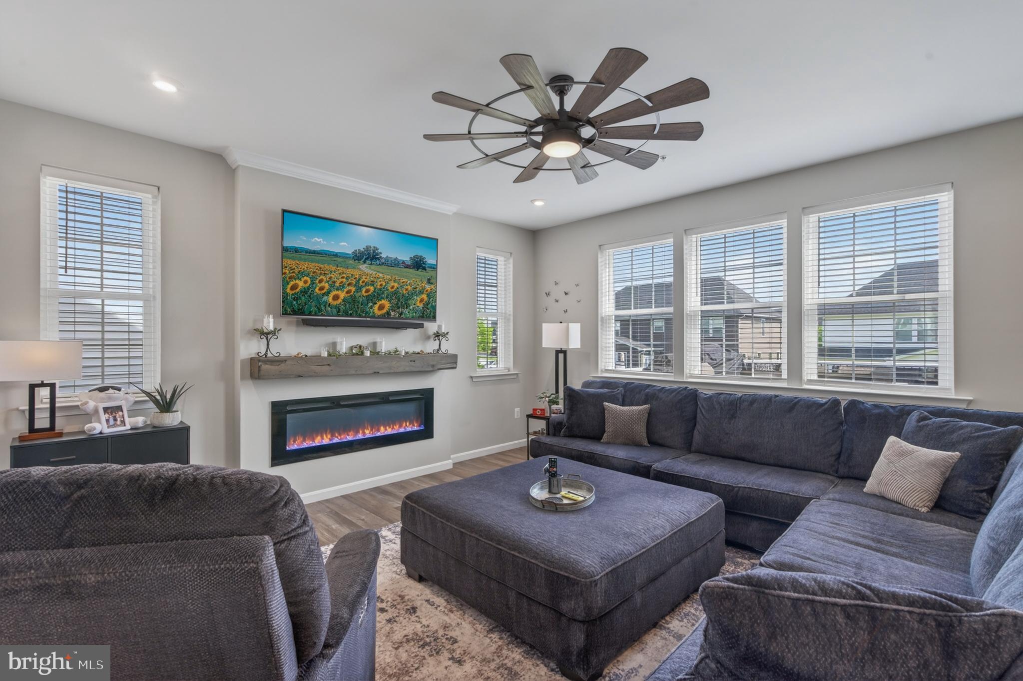 BRUNSWICK CROSSING - Residential