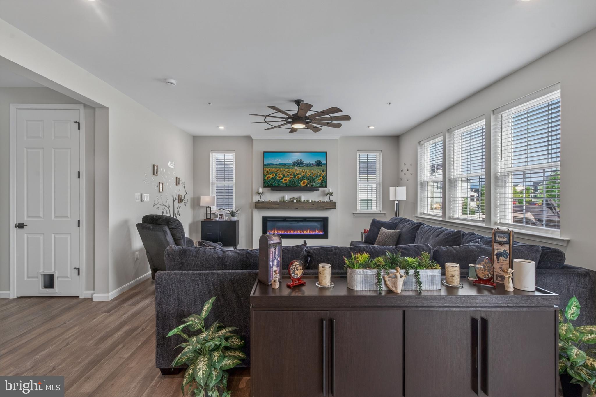 BRUNSWICK CROSSING - Residential