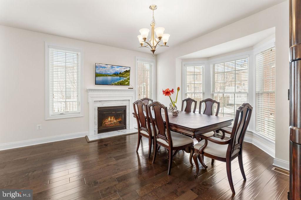 THE ENCLAVE AT ARUNDEL PRESERVE - Residential