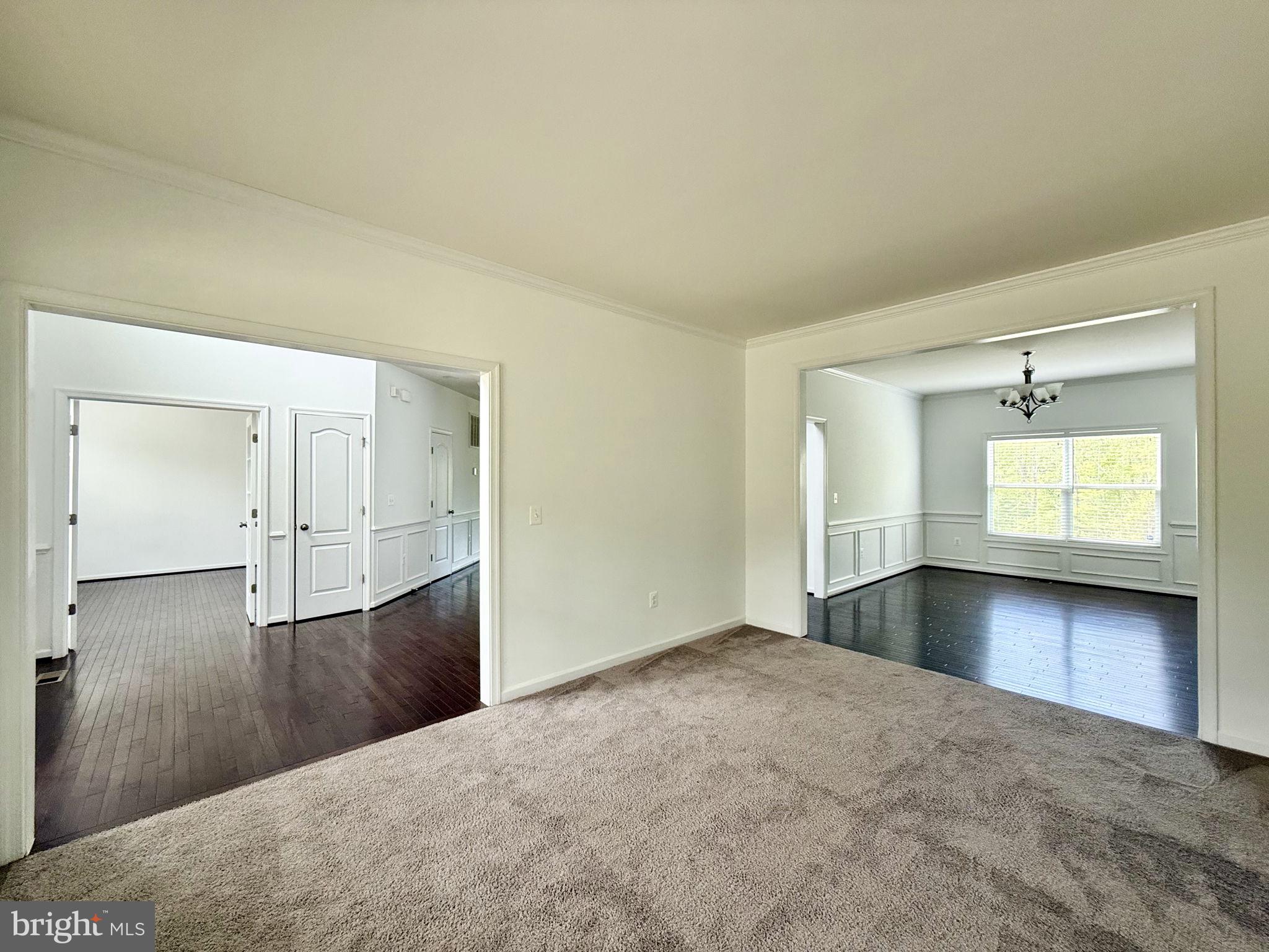 BROOKE POINT ESTATES - Residential Lease
