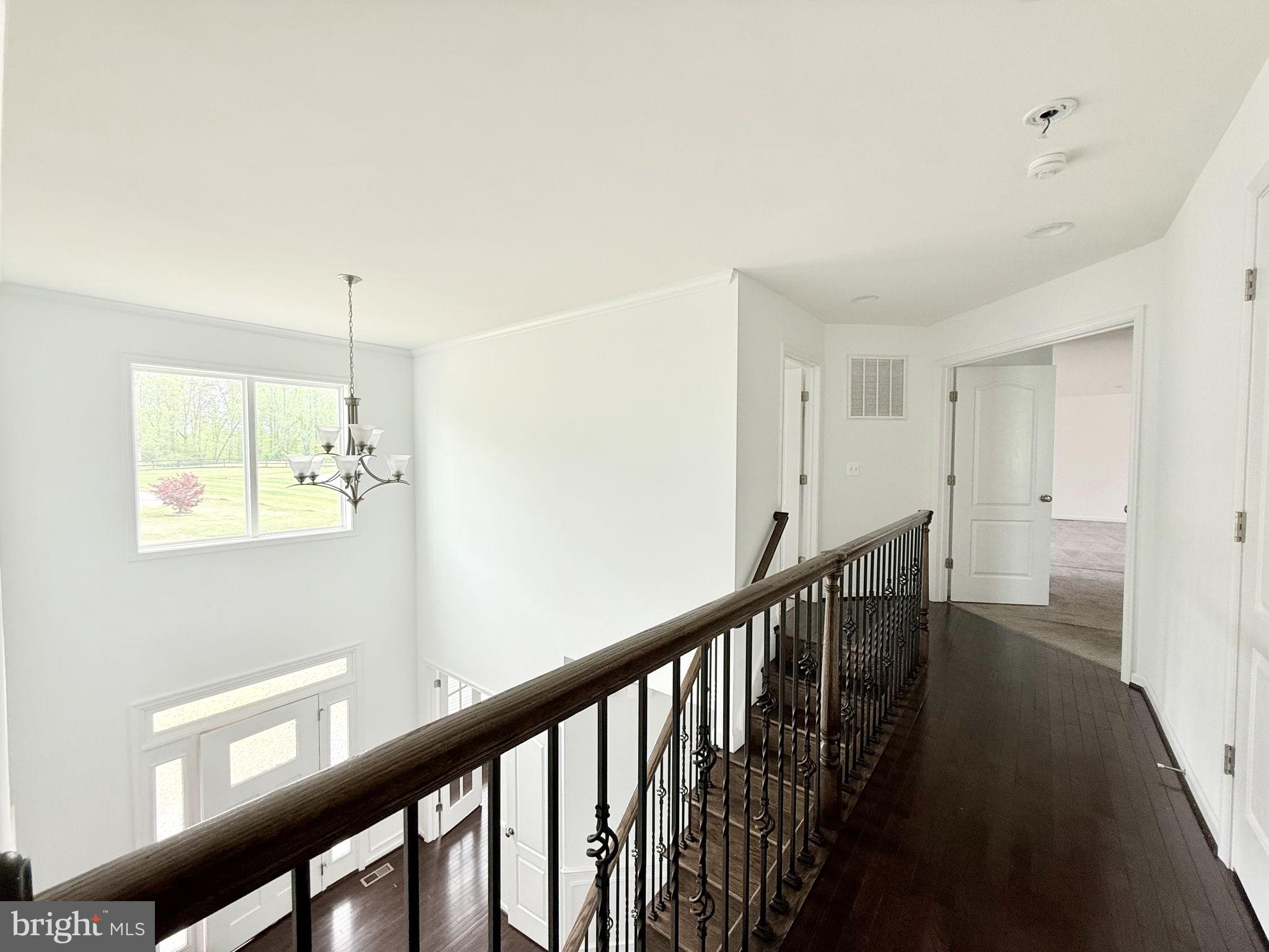 BROOKE POINT ESTATES - Residential Lease