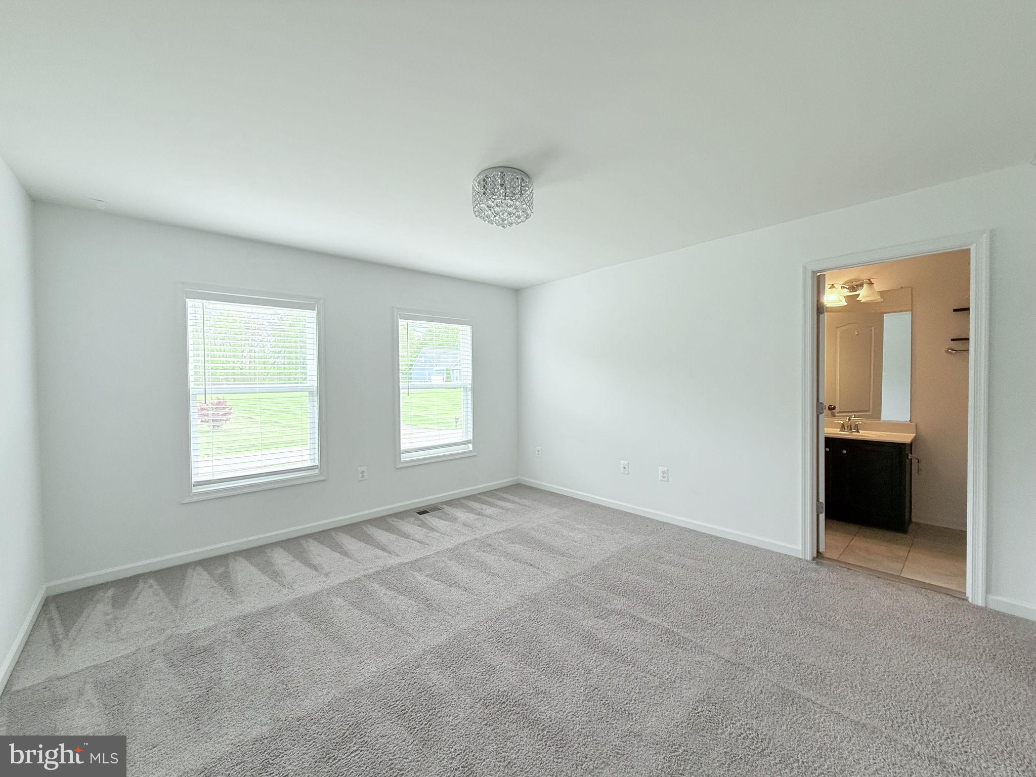 BROOKE POINT ESTATES - Residential Lease
