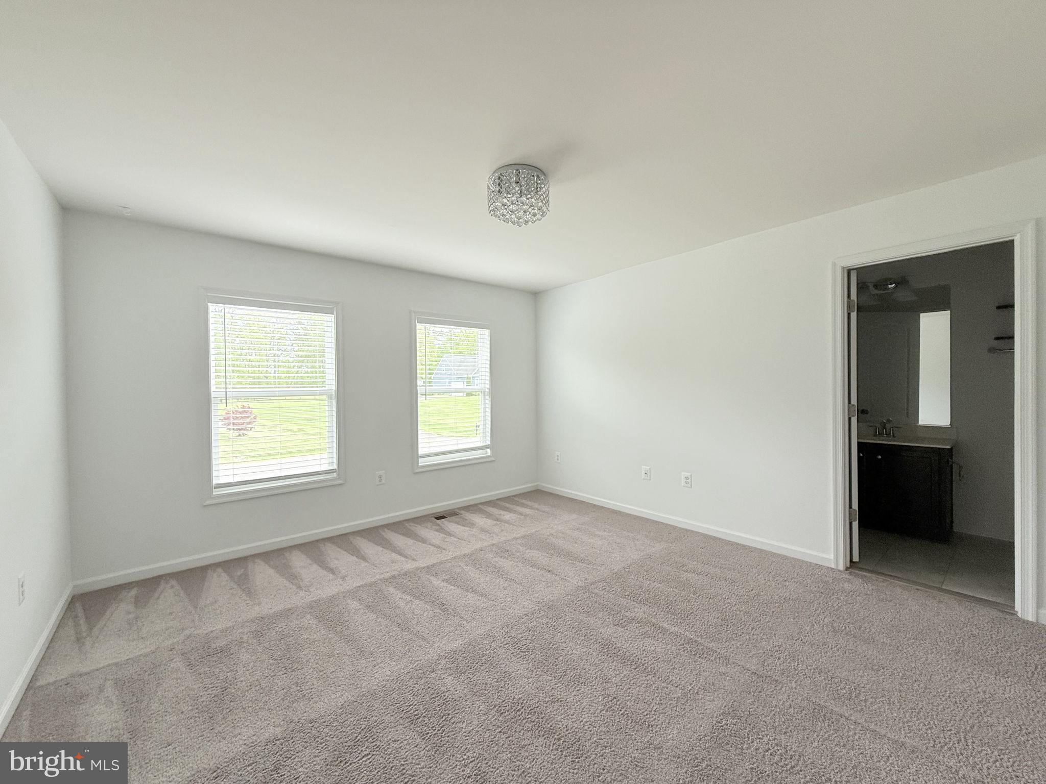 BROOKE POINT ESTATES - Residential Lease