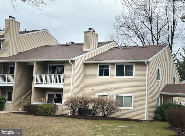 FARMINGDALE - Residential