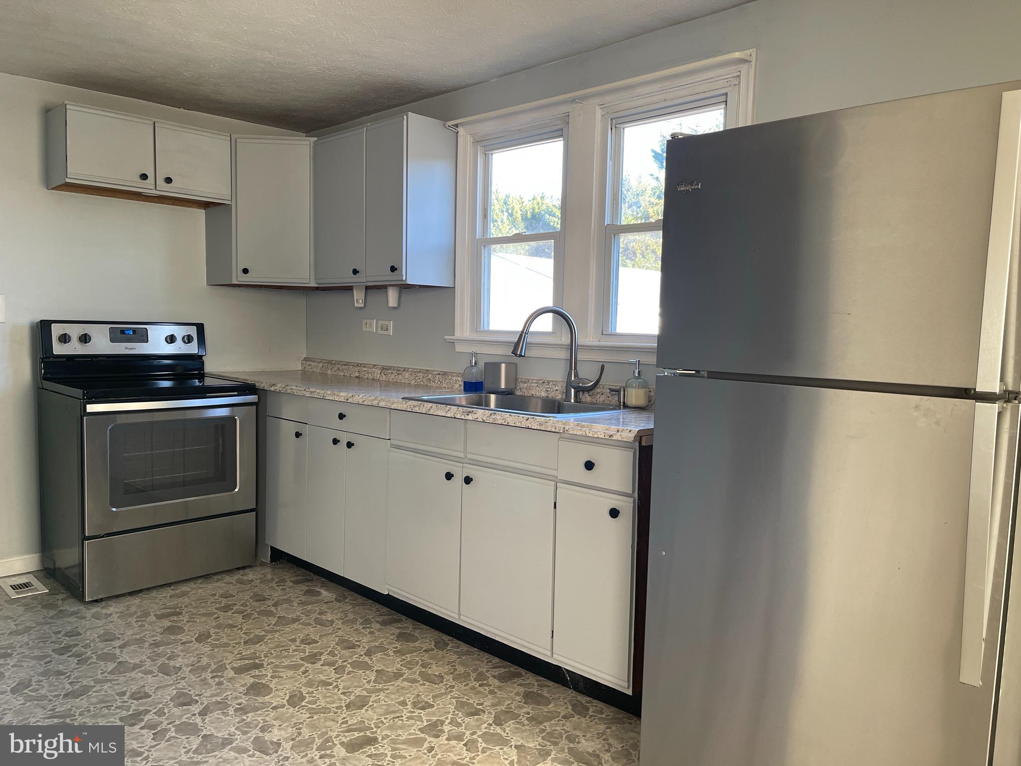 MANSFIELD - Residential Lease