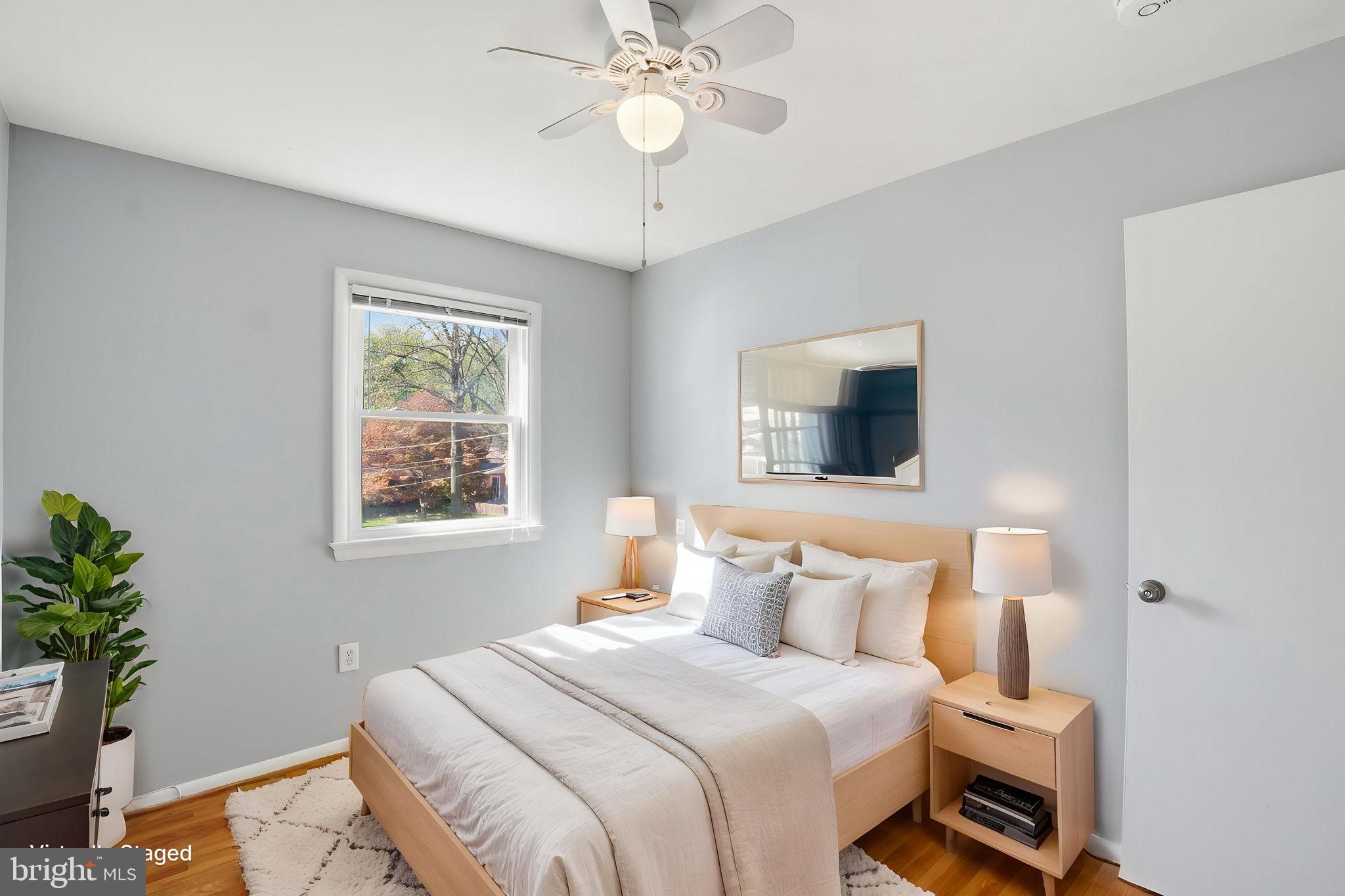 CREST PARK - Residential
