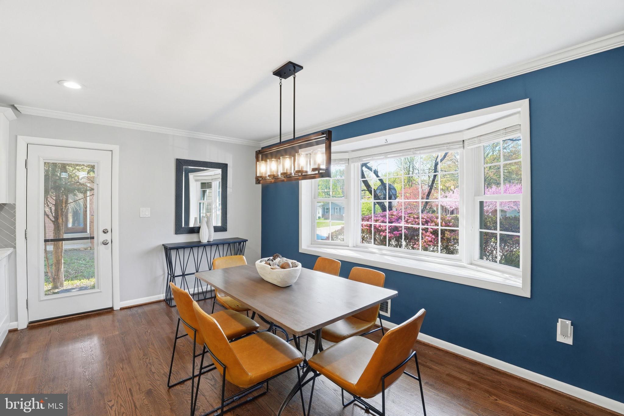 CREST PARK - Residential