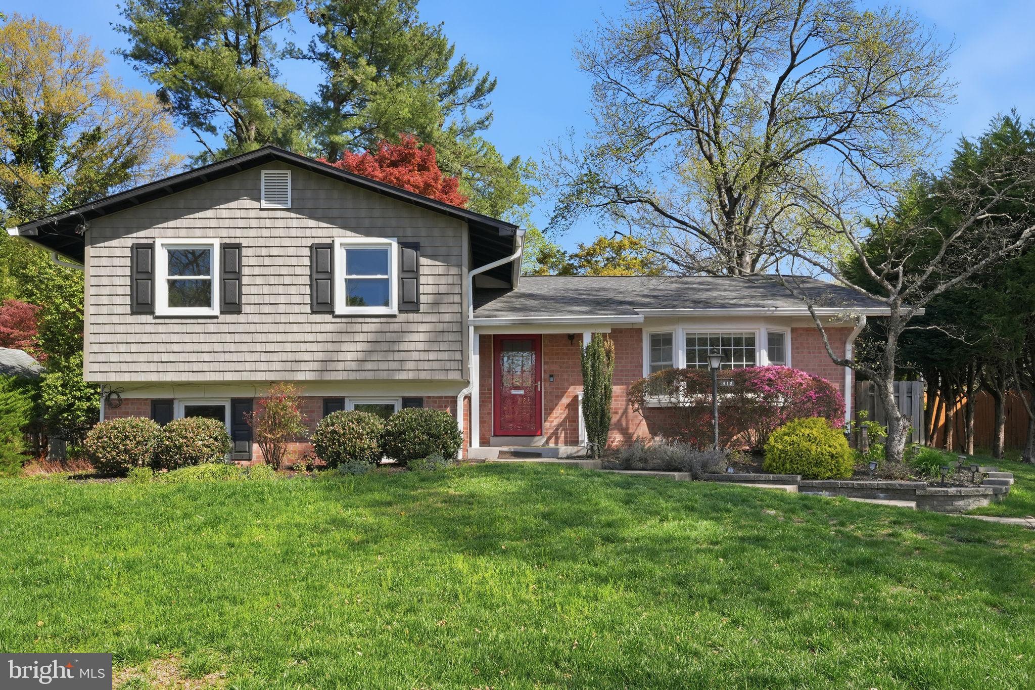 Renovated, sun filled, open concept living in sought after Crest Park! Set on a beautiful, fully fenced lot with patio and plenty of space to play, relax and entertain. 
This spacious, move in ready home offers everything you’ve been looking for, starting with a renovated kitchen with large, seated center island, gleaming white countertops, and stainless steel appliances open to the family room and dining area. And that’s just the beginning. Hardwood floors, new windows, new roof, the list goes on…
Step upstairs to find 4 generous bedrooms and 2 baths including a primary suite with custom closets, NEW ensuite bath (2025) and updated hall bath. The split level floor plan offers another sun filled level featuring a recreation room, 5th bedroom/office, 3rd full bath and laundry room.
Recent updates include NEW roof (2020) with NEW kitchen/family room/dining area (2022), NEW Primary Bath (2025), NEW windows throughout (2017).
Easy commute to DC and Univ of MD, conveniently located near 495, Rt 29, New Hampshire, Ave, Forest Glen METRO, the FDA, shopping, restaurants and grocery stores. 0.5 miles to Cresthaven Elementary School, 0.2 miles to Francis Scott Key Middle School, 0.3 miles to West Hillandale Swim Club. Freshly painted. All you need to do is unpack and enjoy your beautiful new home.