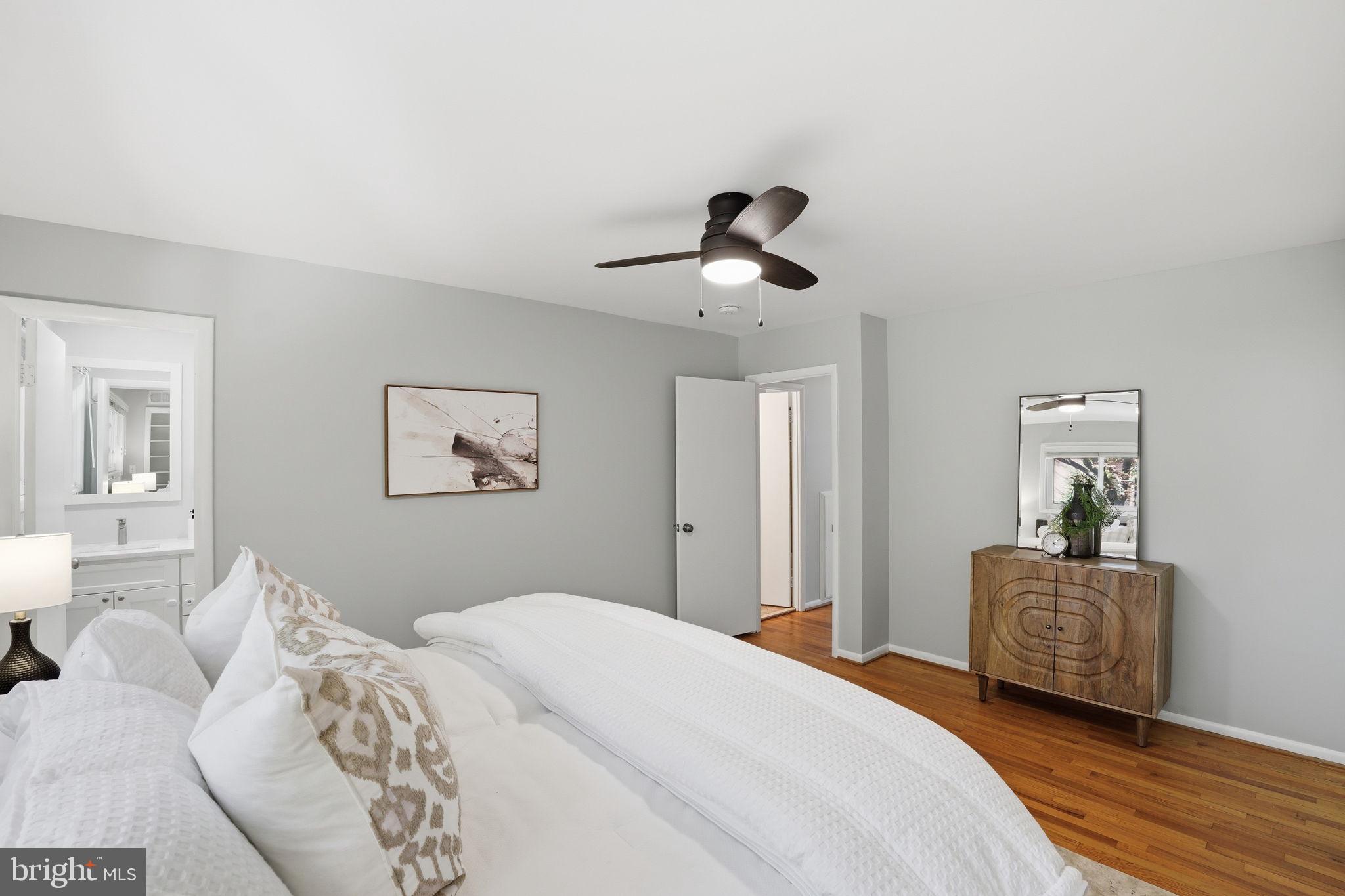 CREST PARK - Residential