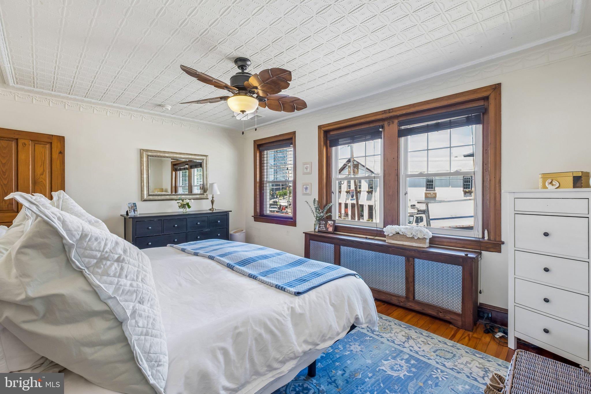 CONSHOHOCKEN - Residential