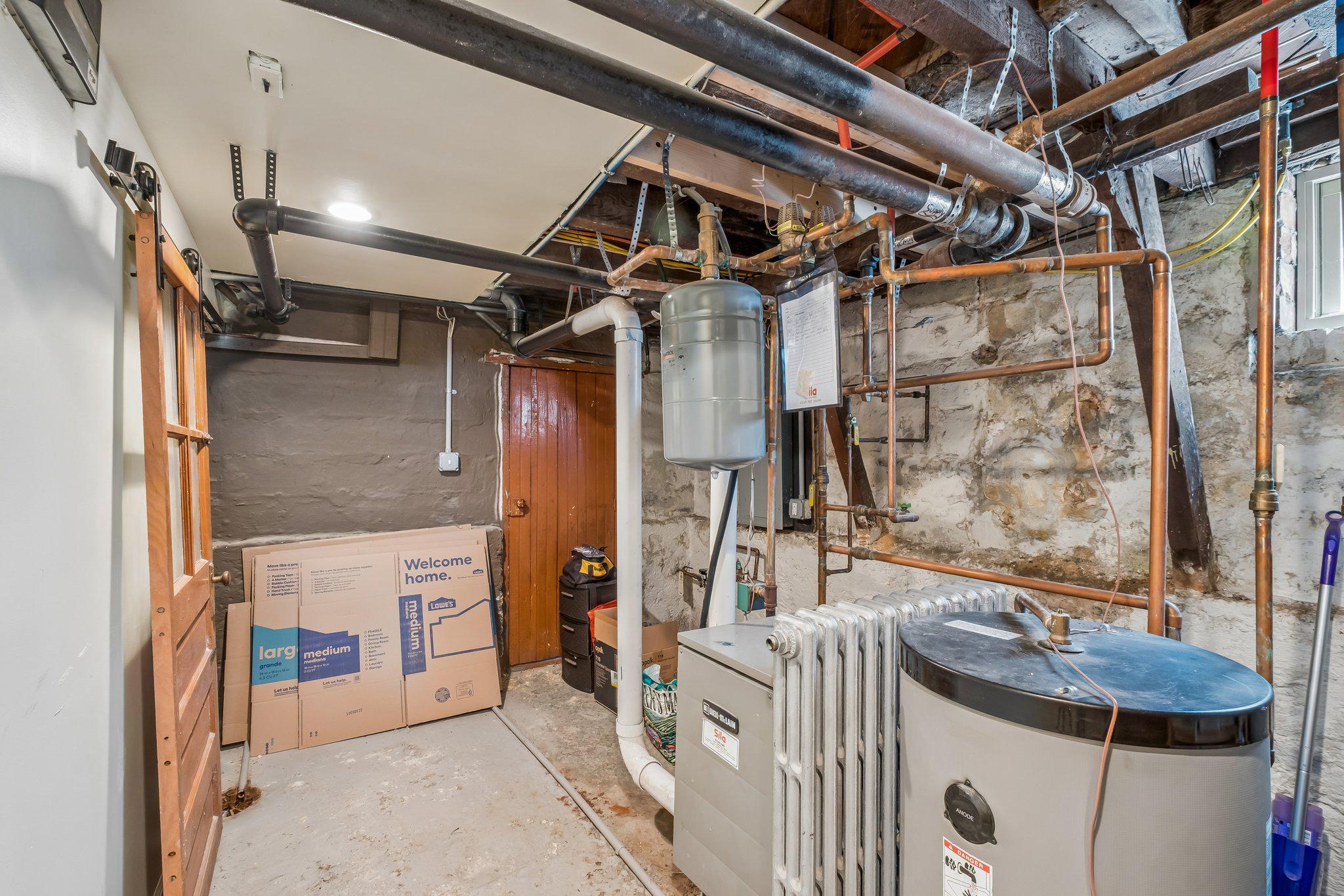 CONSHOHOCKEN - Residential