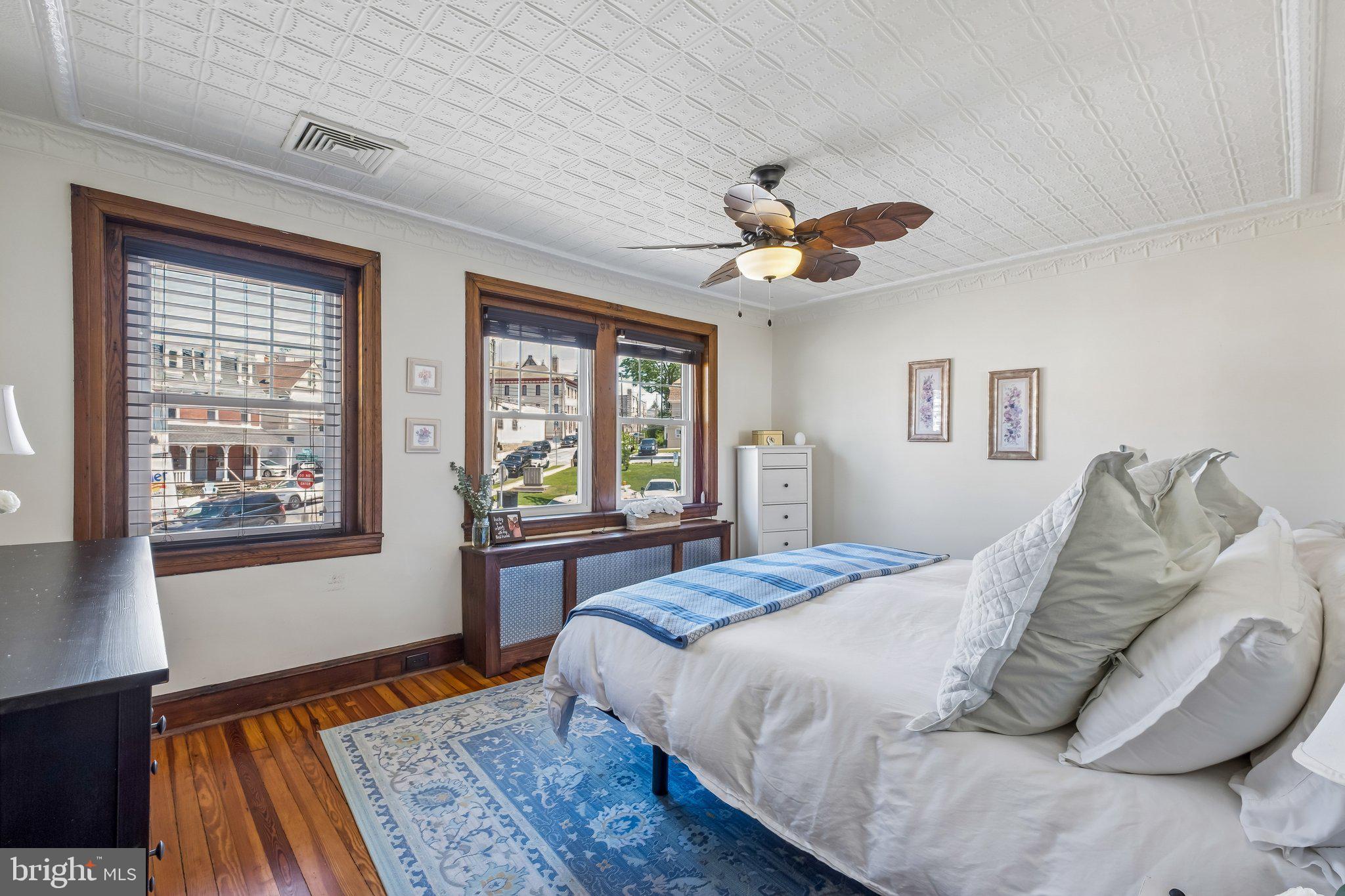 CONSHOHOCKEN - Residential