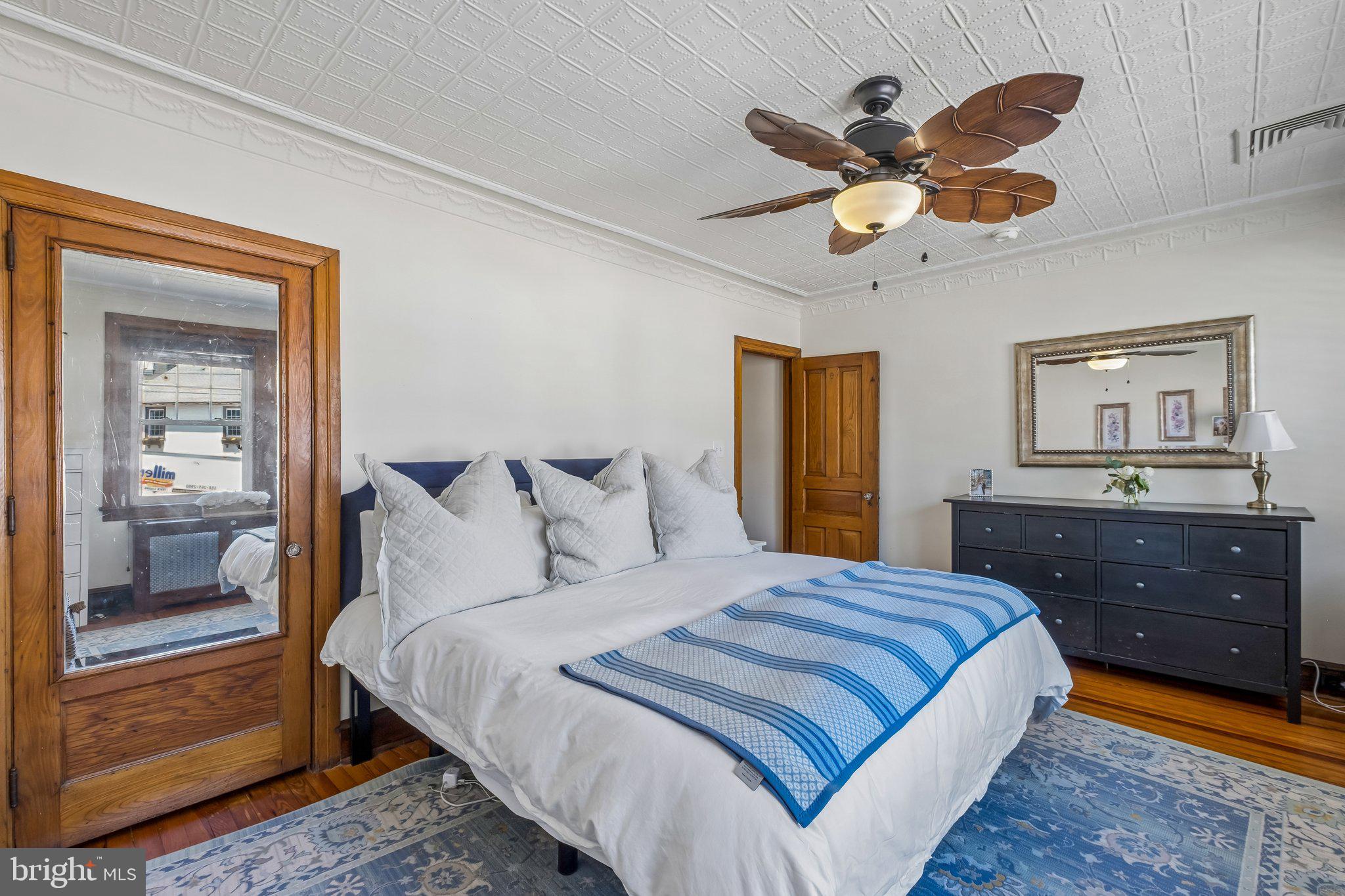 CONSHOHOCKEN - Residential