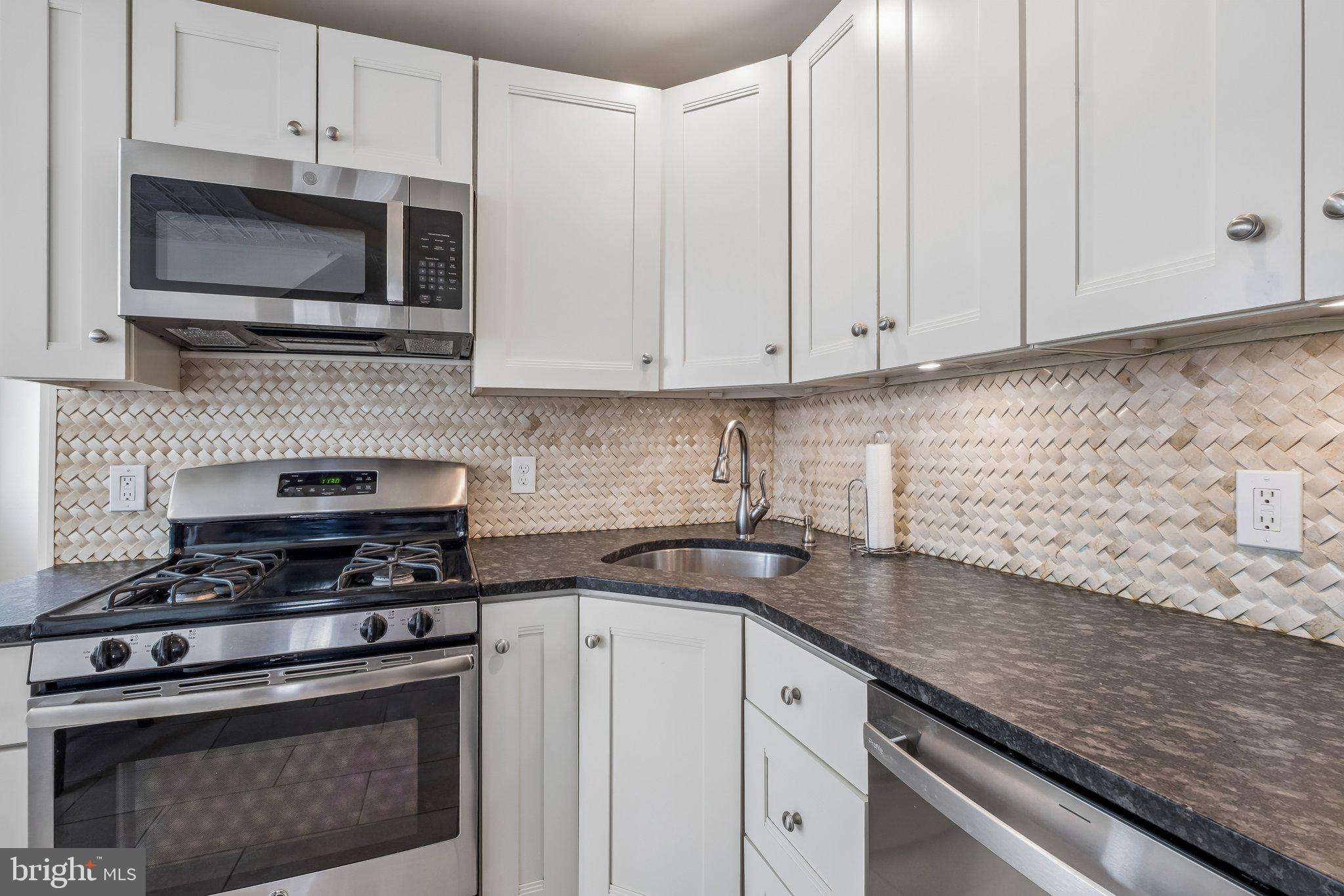 CONSHOHOCKEN - Residential