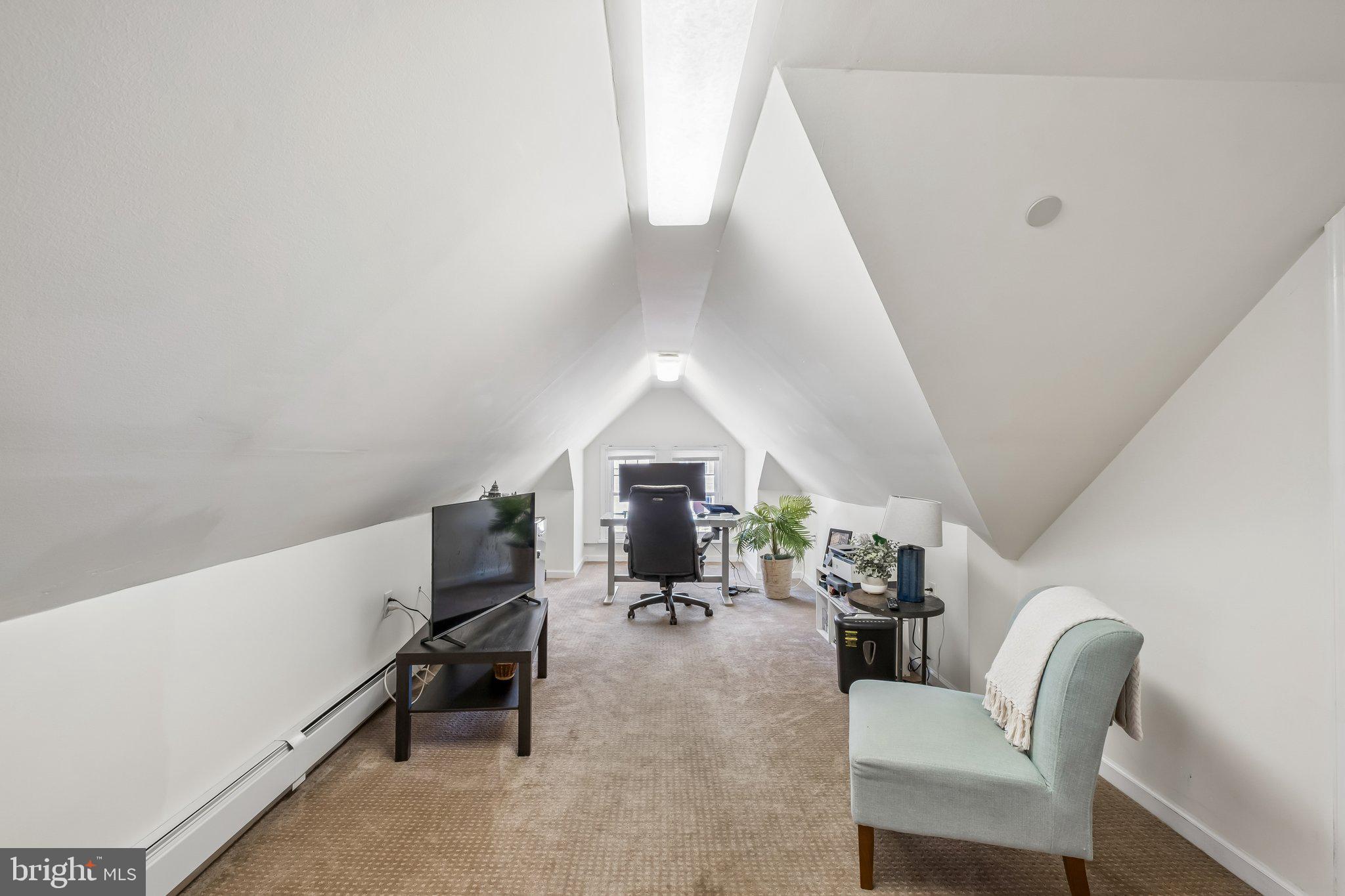 CONSHOHOCKEN - Residential