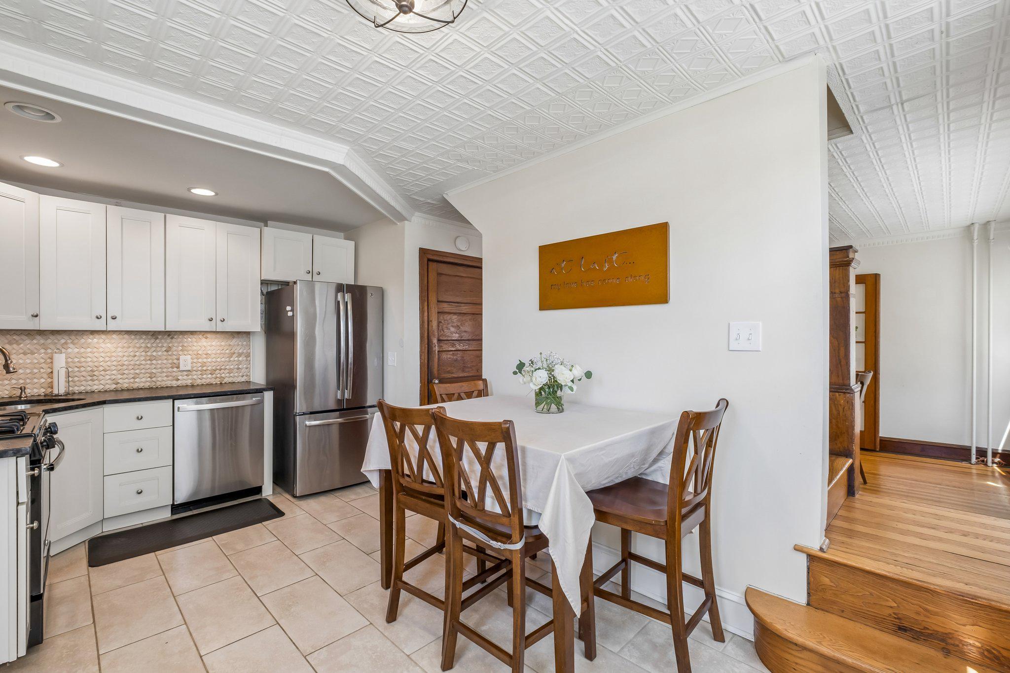 CONSHOHOCKEN - Residential