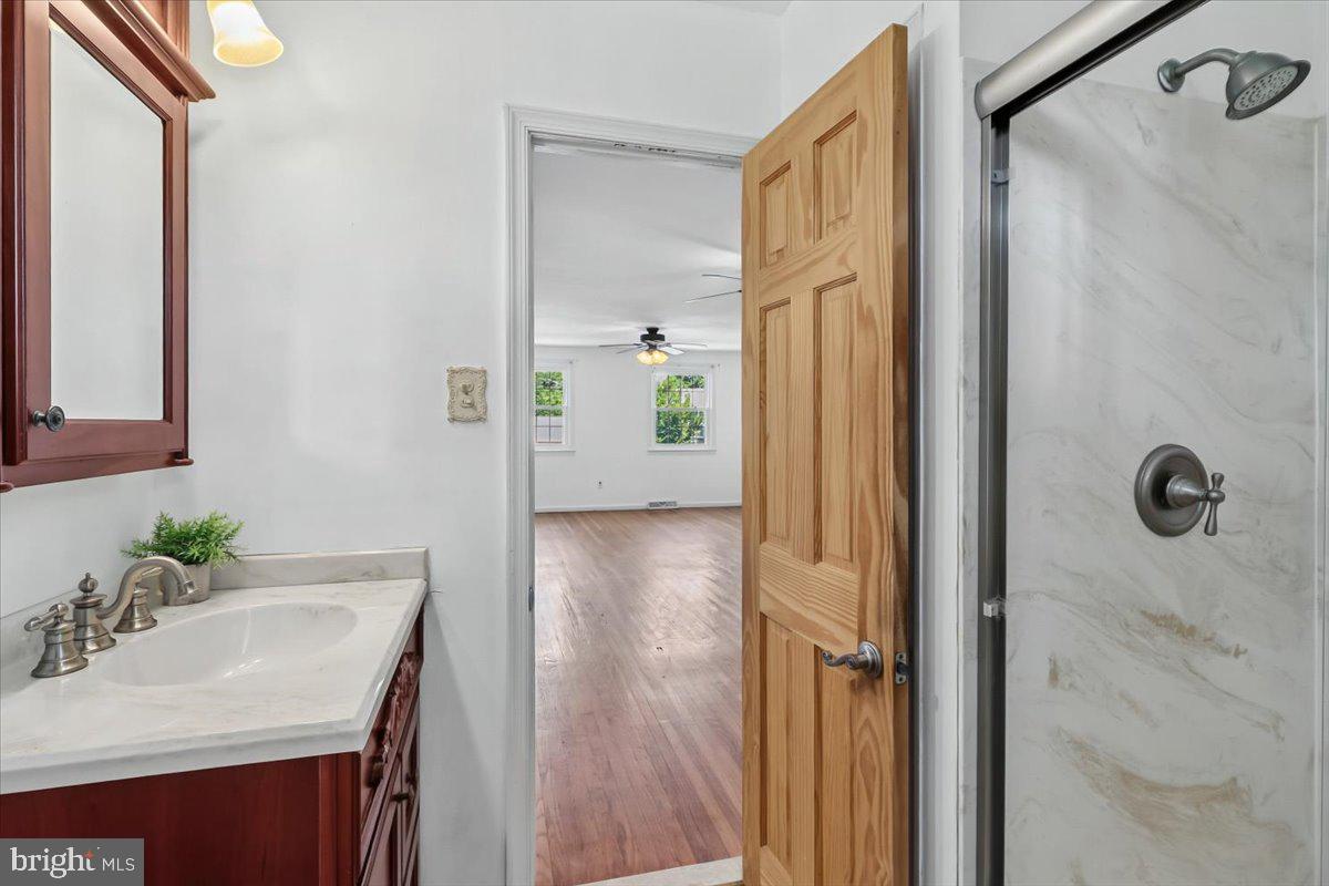 PIN OAK FARMS - Residential
