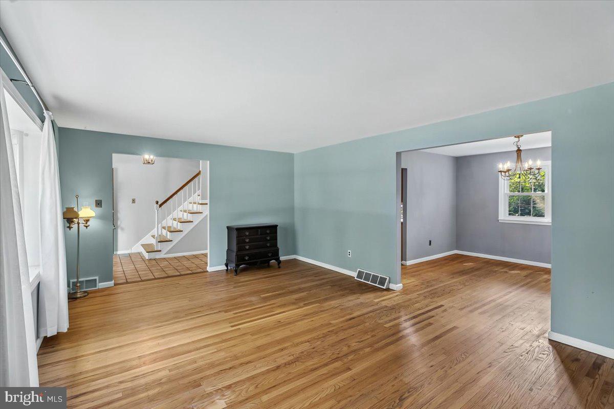 PIN OAK FARMS - Residential