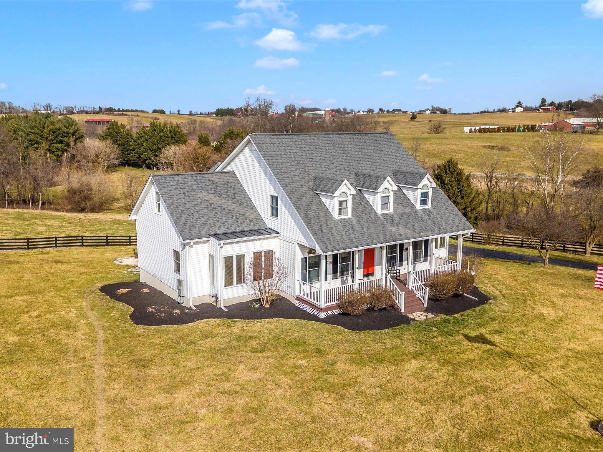 JOHNSVILLE - Farm