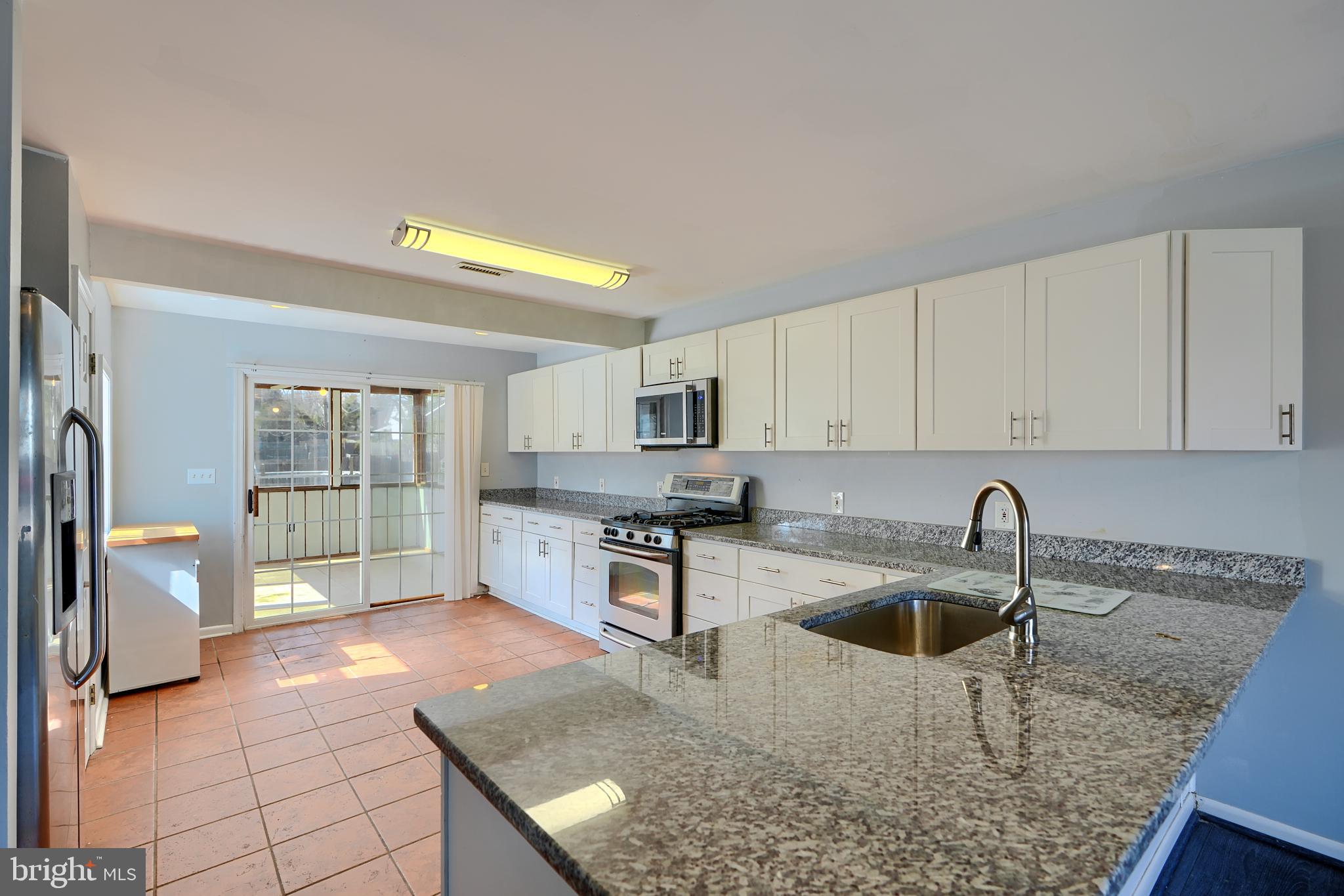 ELMWOOD - Residential