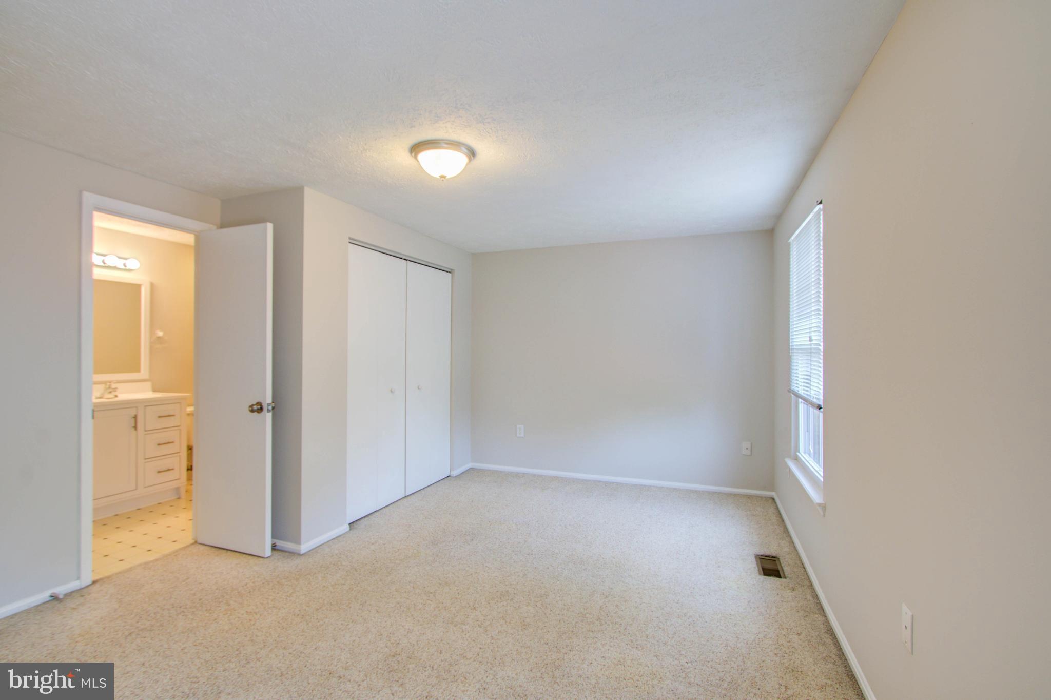 OAK VIEW VILLAGE - Residential